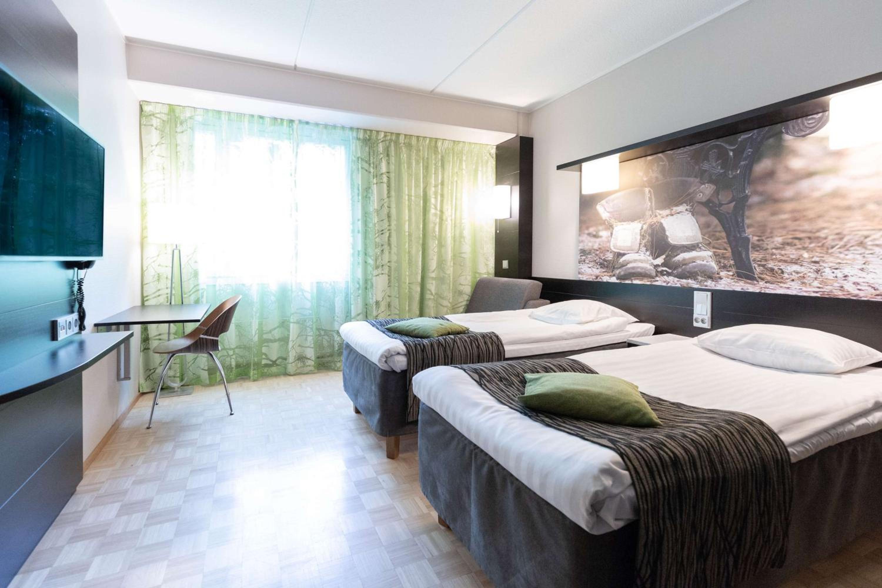 Twin Room - Photo 1
