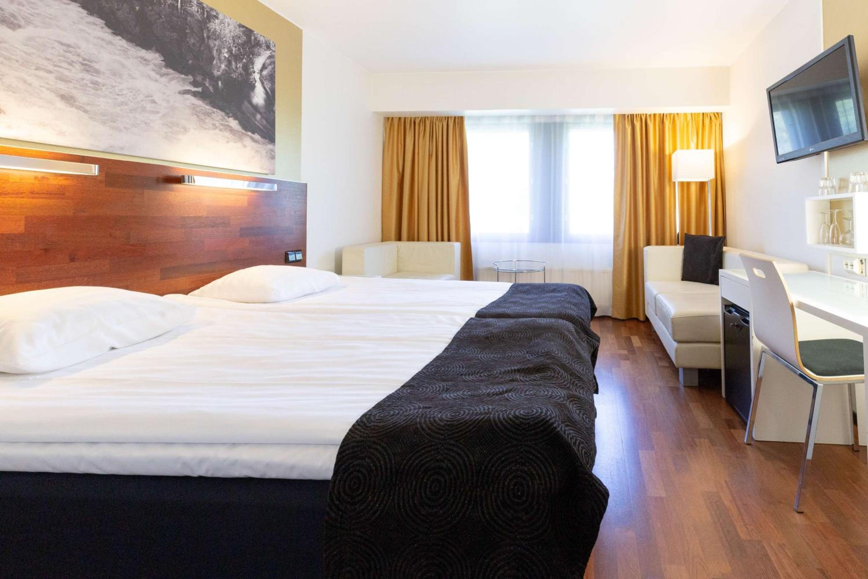 Standard Twin Room - Park Building - Photo 3