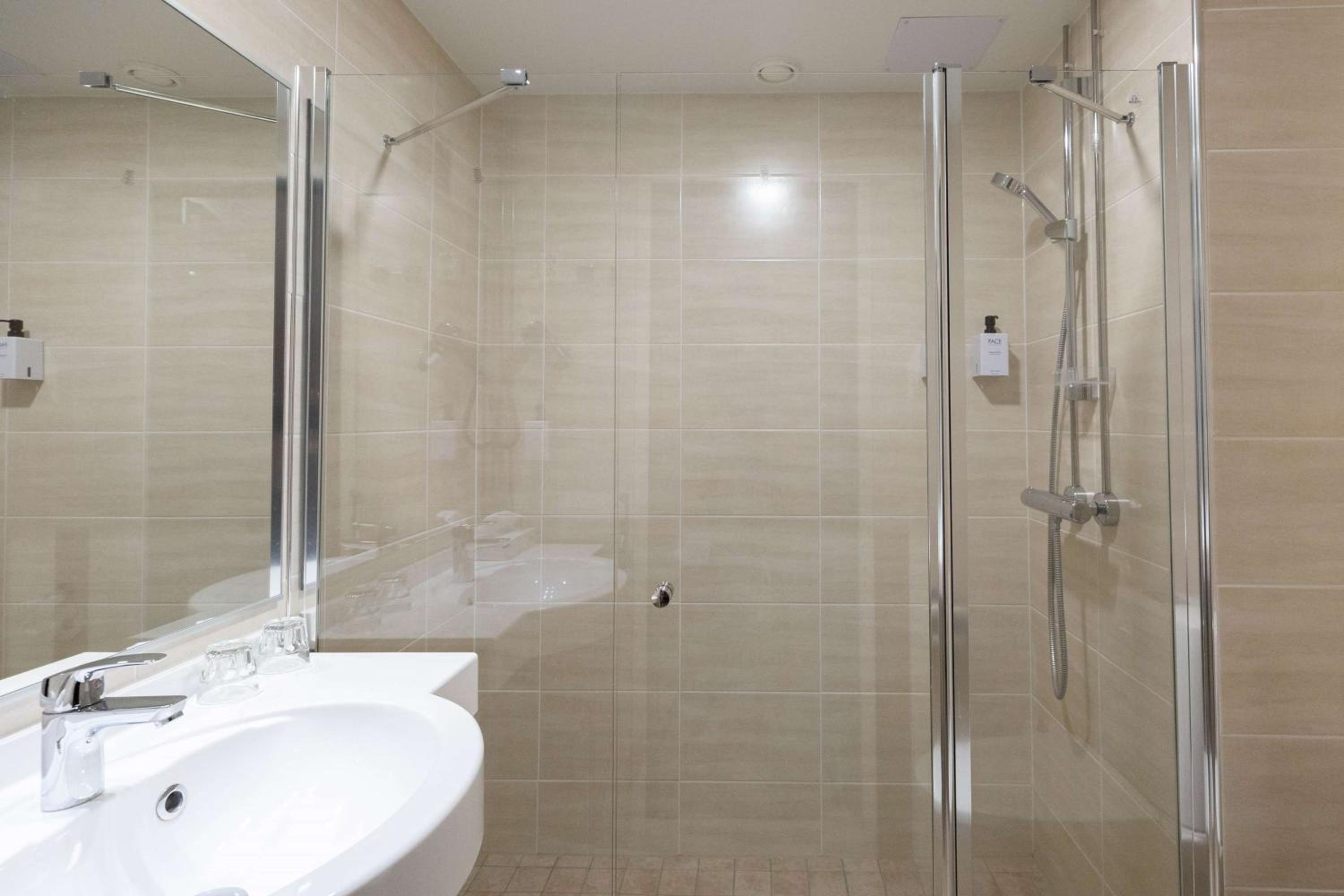 Standard Double Room - Park Building - Photo 2