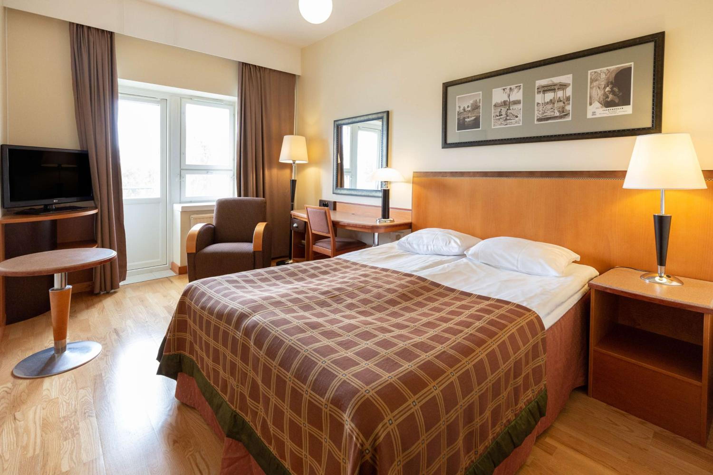 Standard Double Room - Photo 3