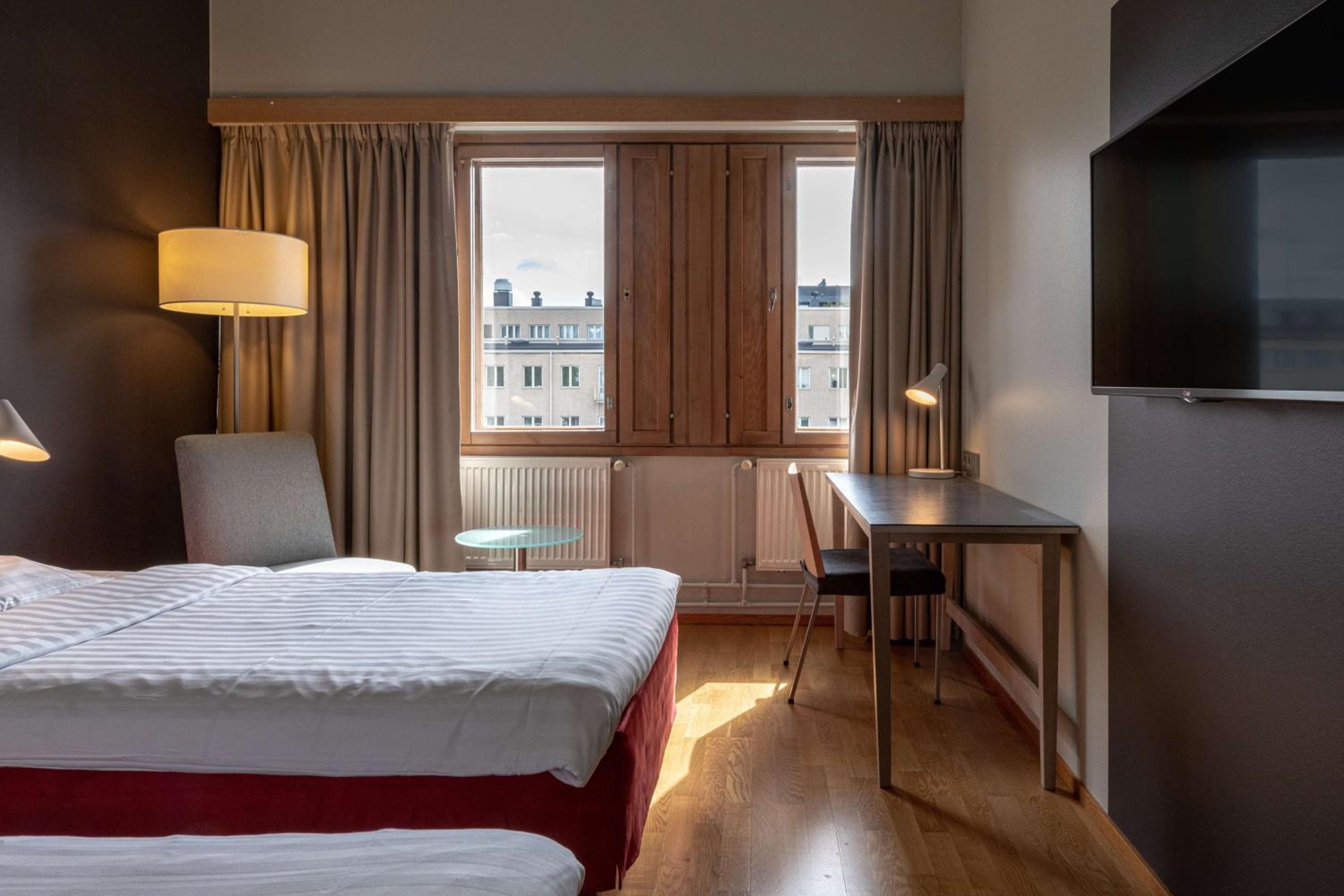 Standard Twin Room - Photo 1