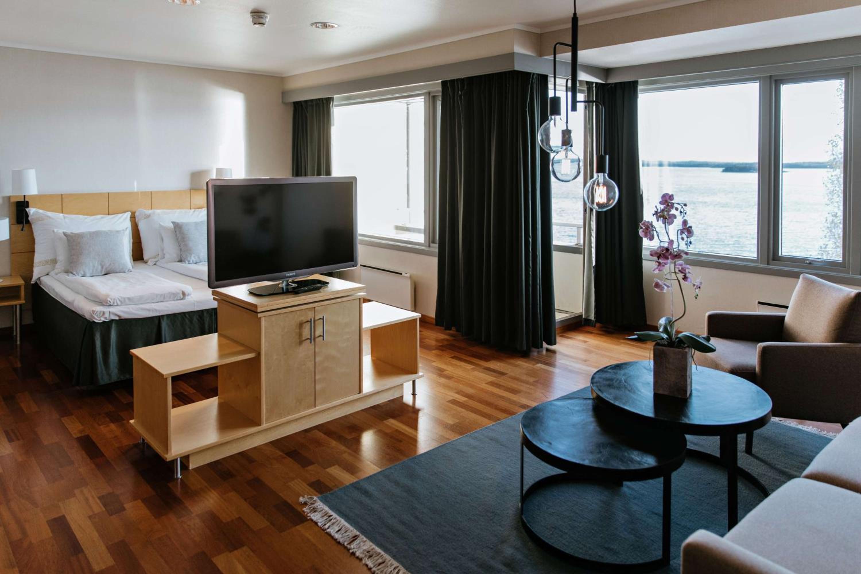 Junior Suite - Photo 1