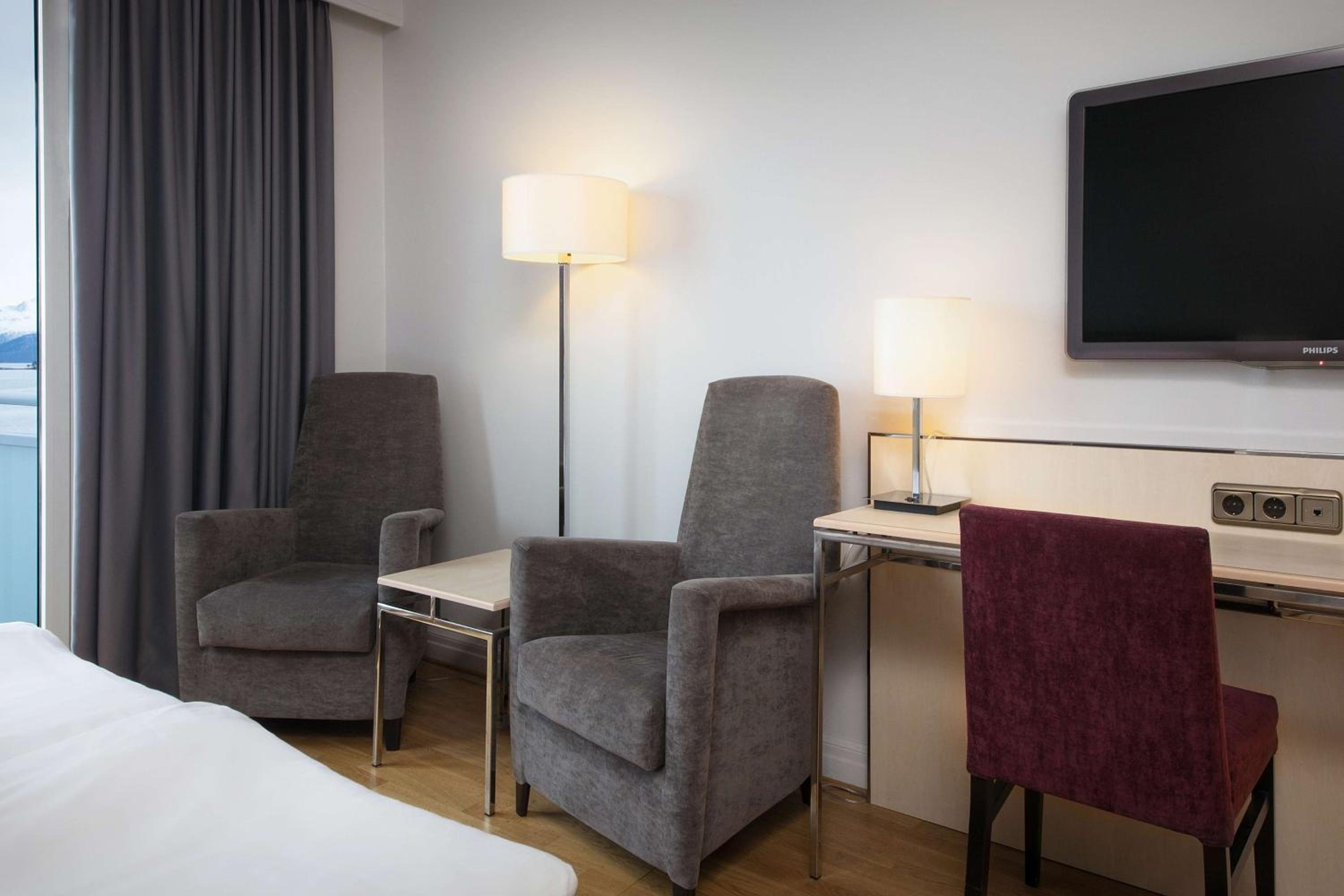 Standard Twin Room - Photo 1