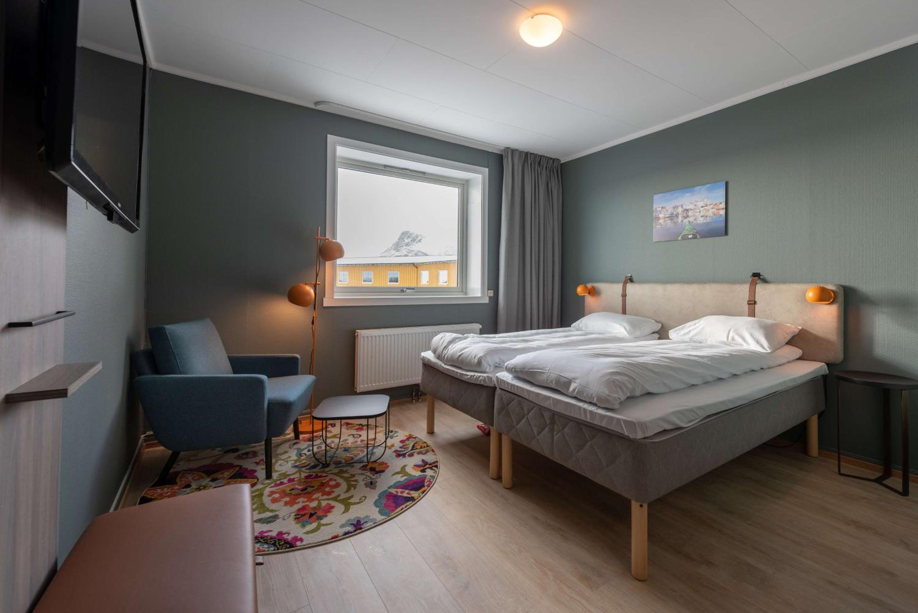 Standard Twin Room - Photo 1