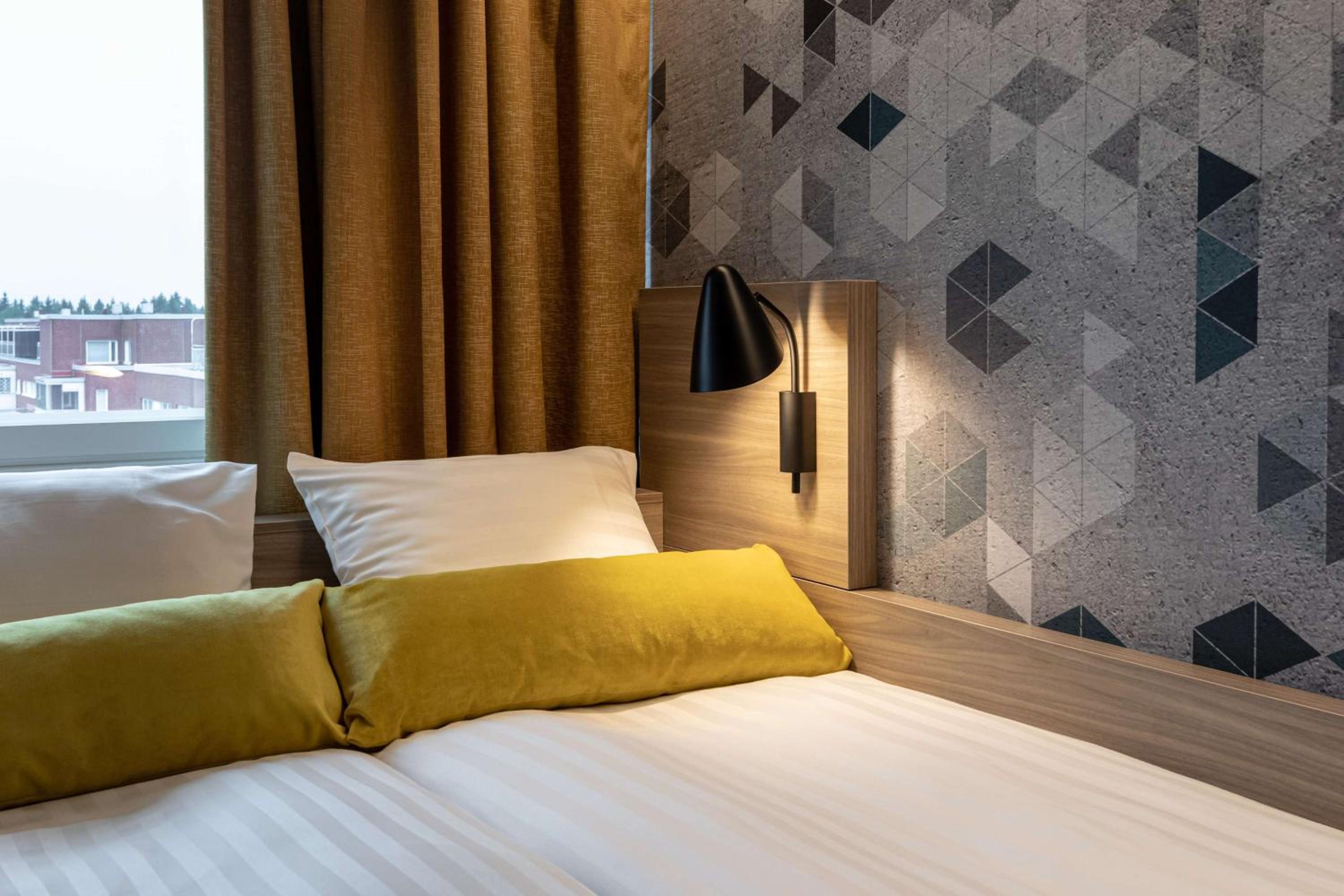Superior Room (Family)
