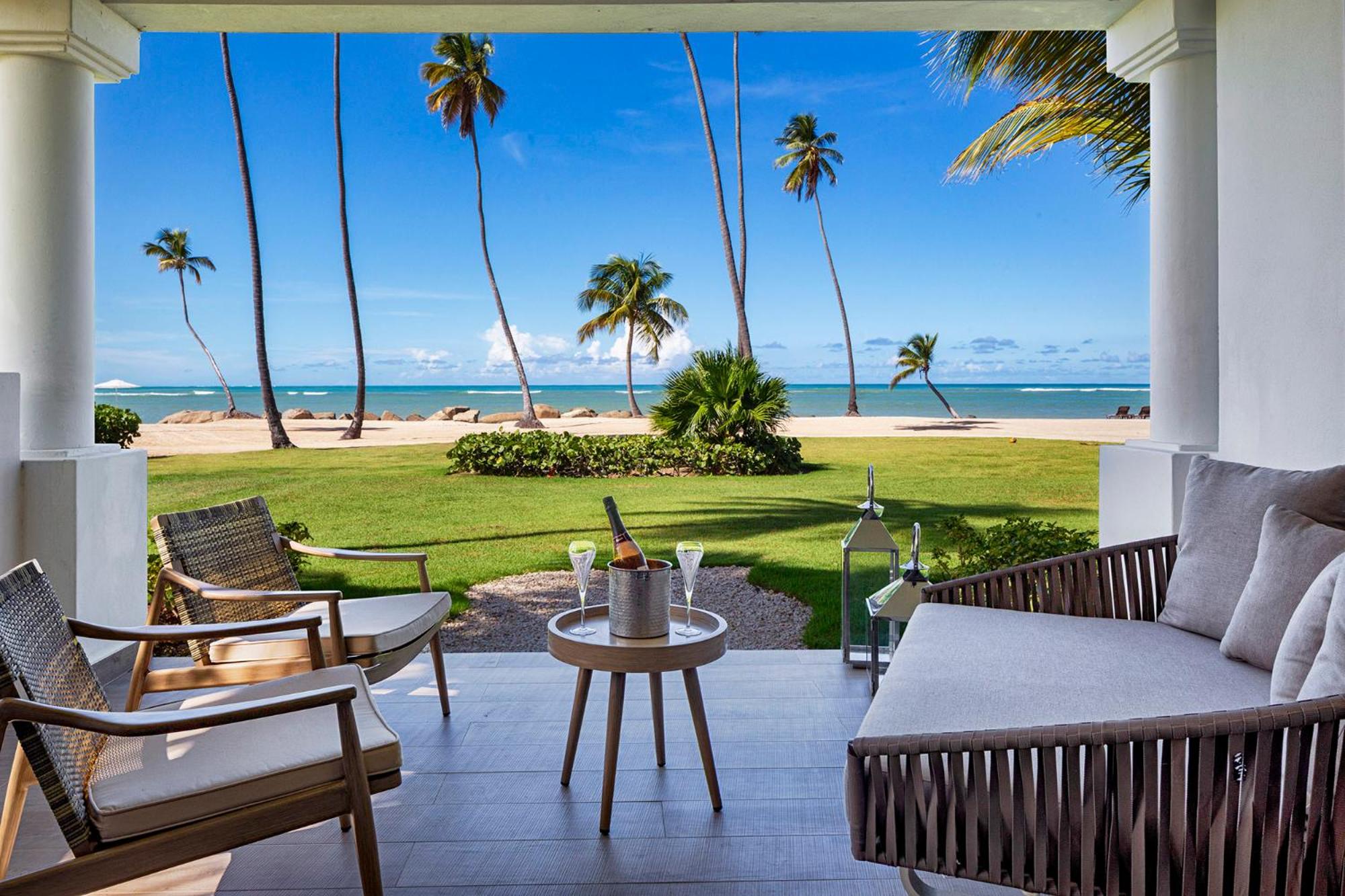 Deluxe Double Room with Two Double Beds - Oceanfront - Photo 2