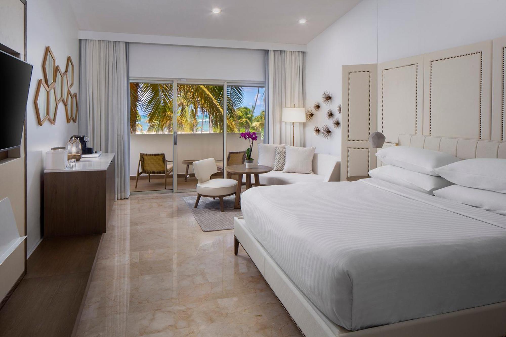 King Room with Ocean View - Photo 8