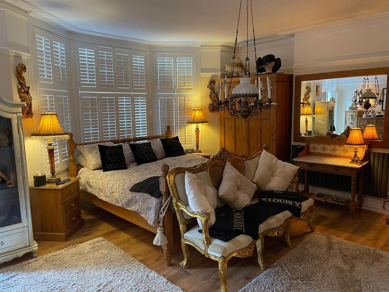 Deluxe Double Room with Balcony and Sea View