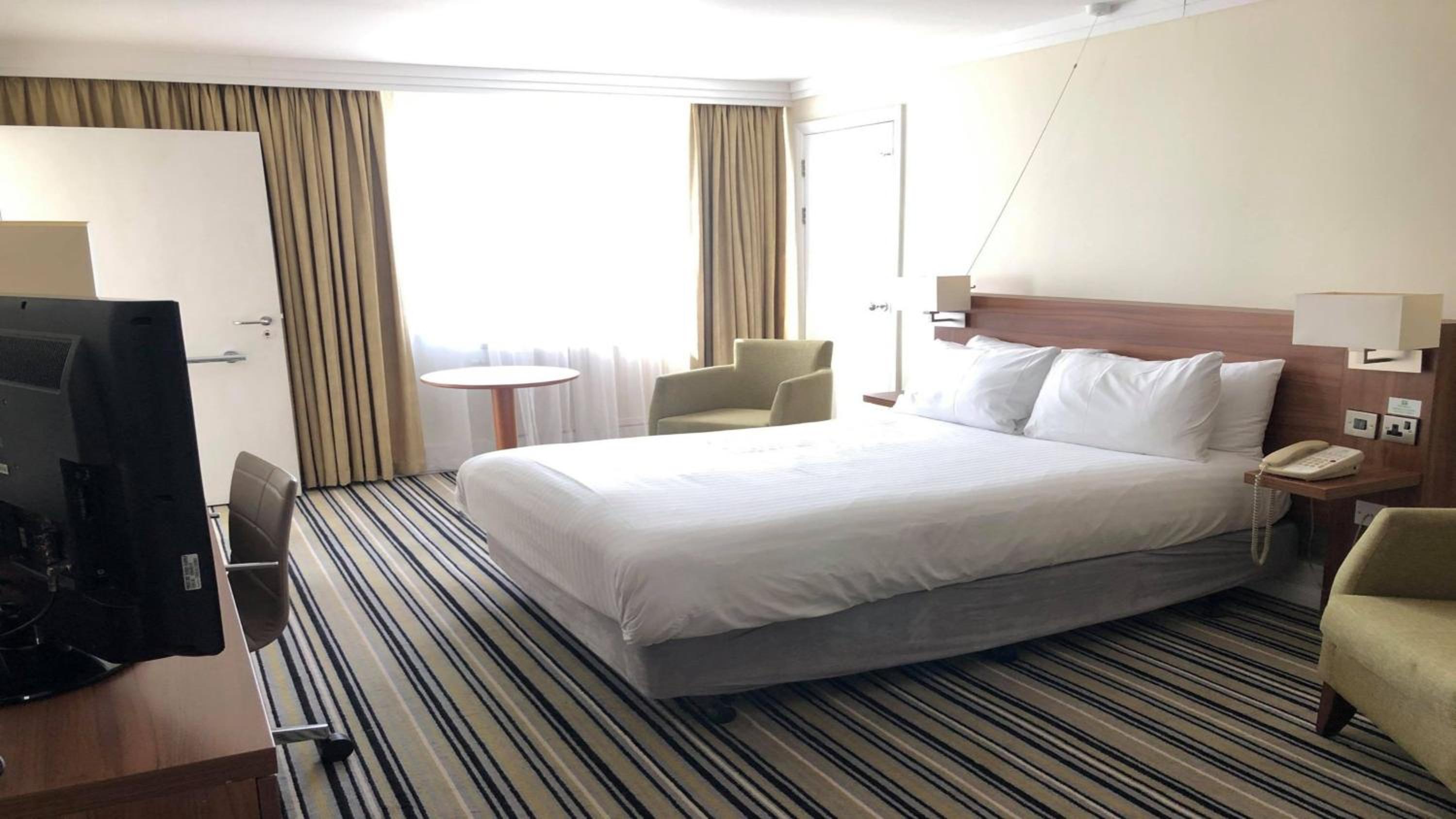Standard Double Room - Disability Access - Photo 1