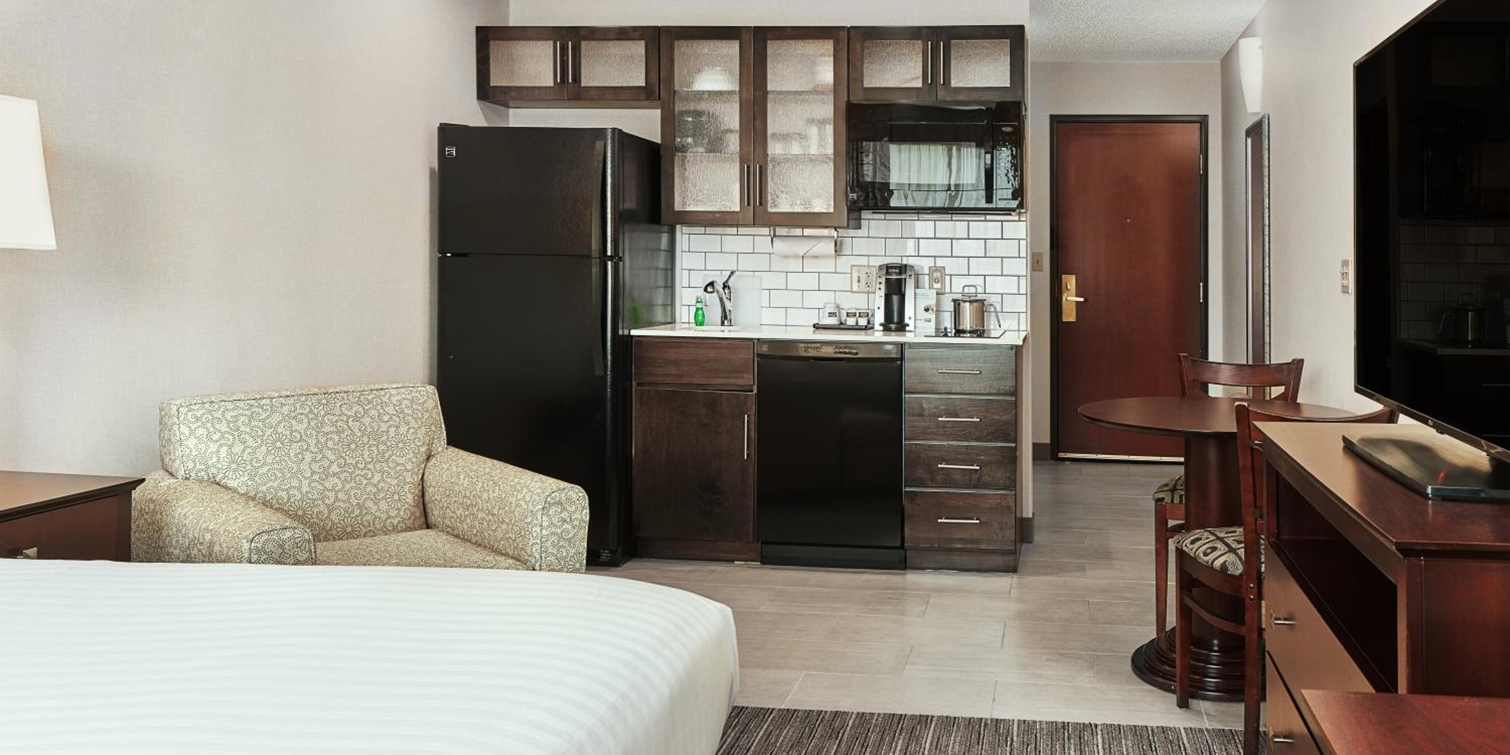 Suite - Photo 2