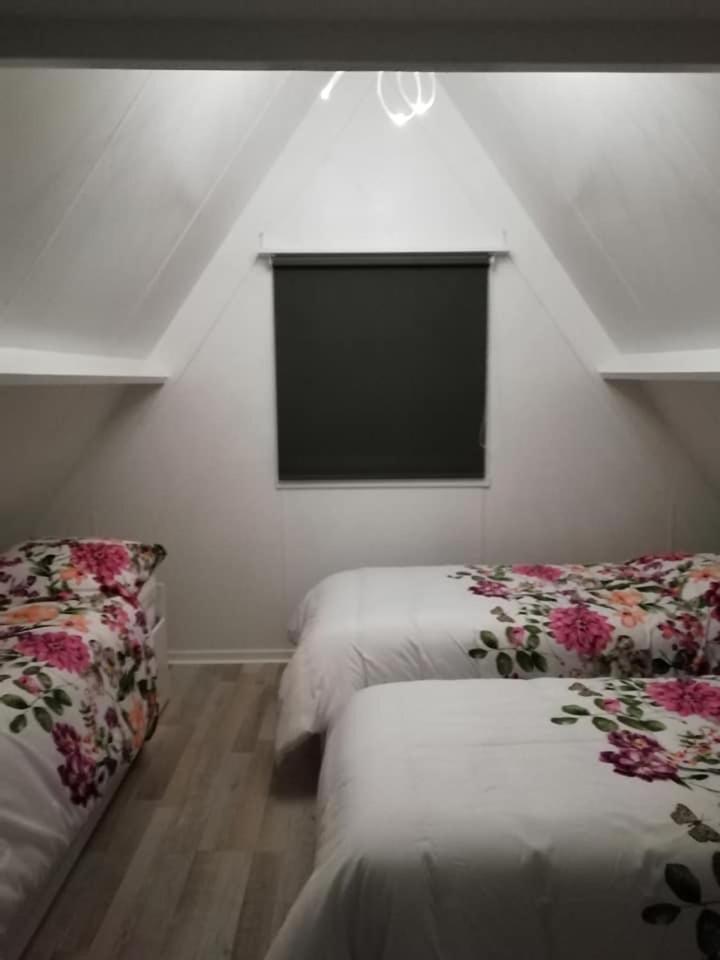 Three-Bedroom House photo 1