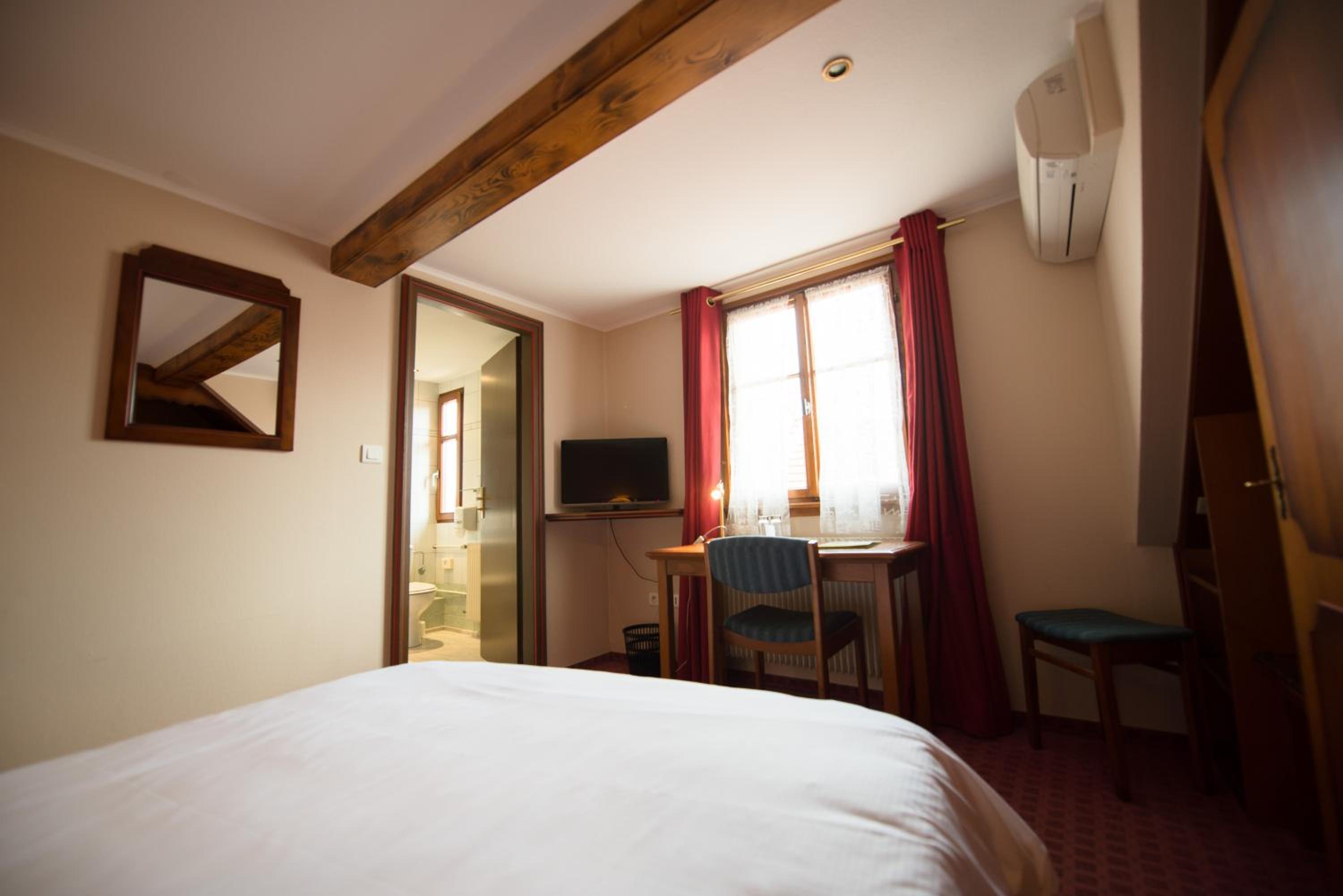 Comfort Double Room - Photo 5