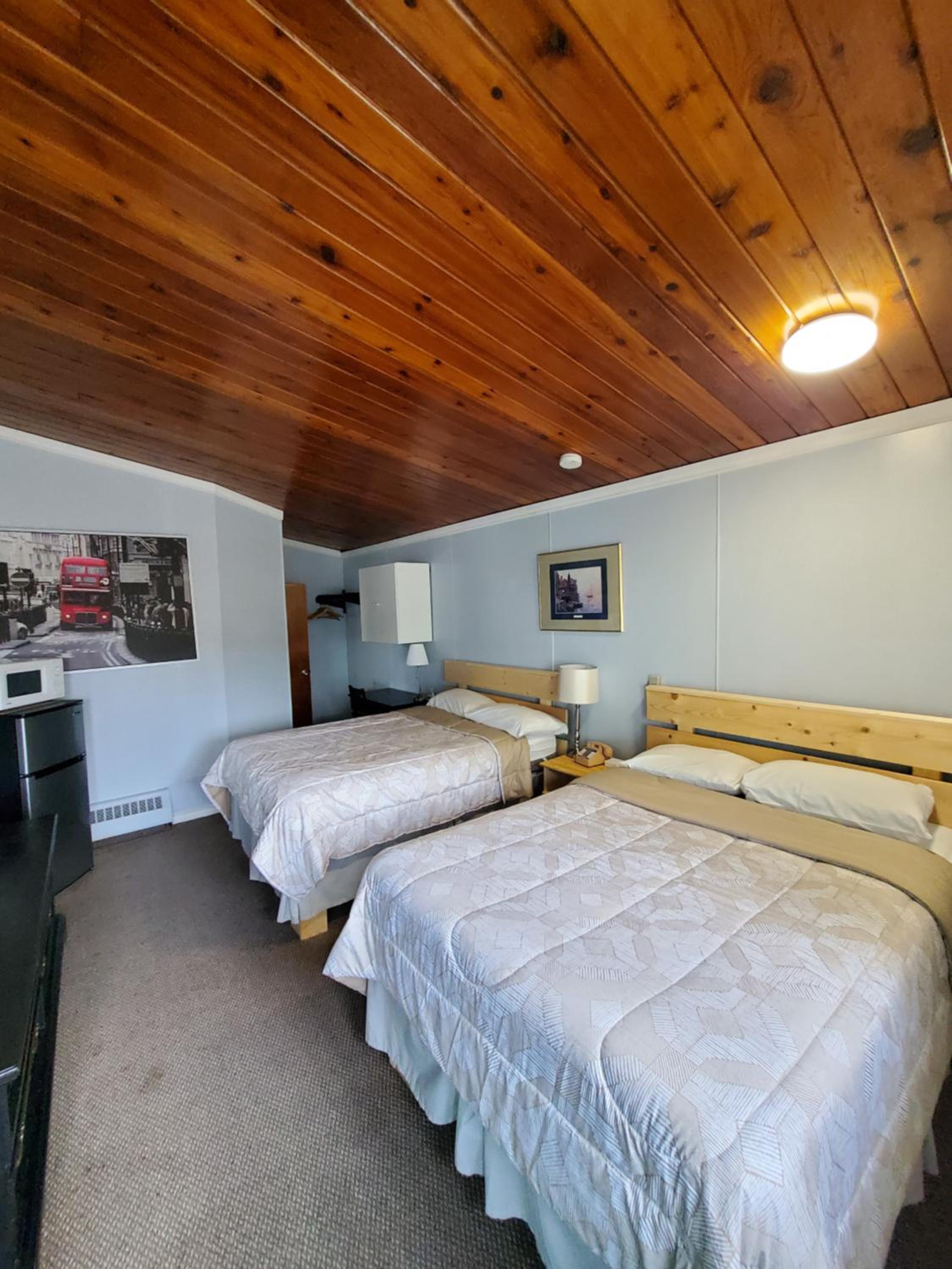 Double Room - Photo 3