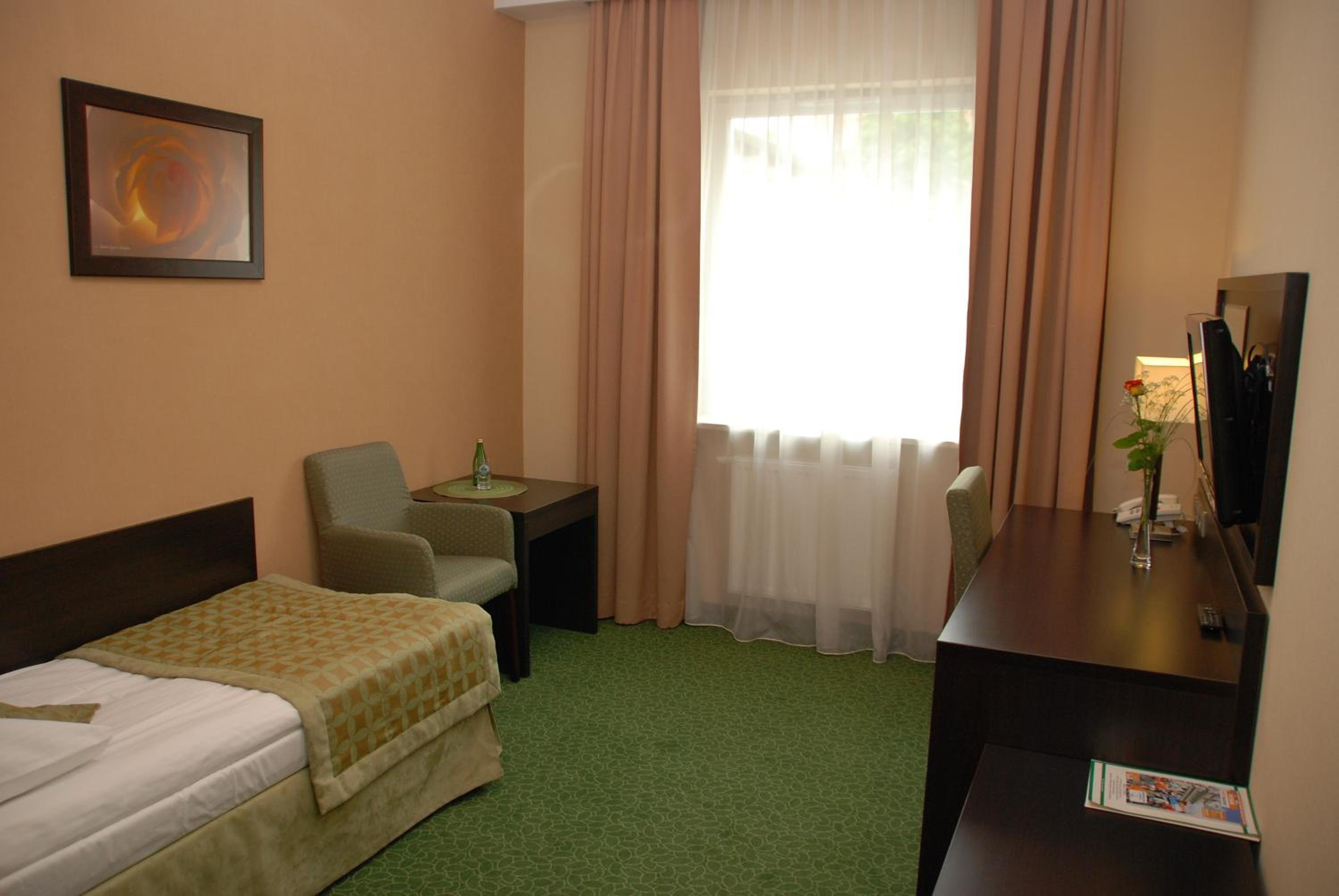 Deluxe Single Room