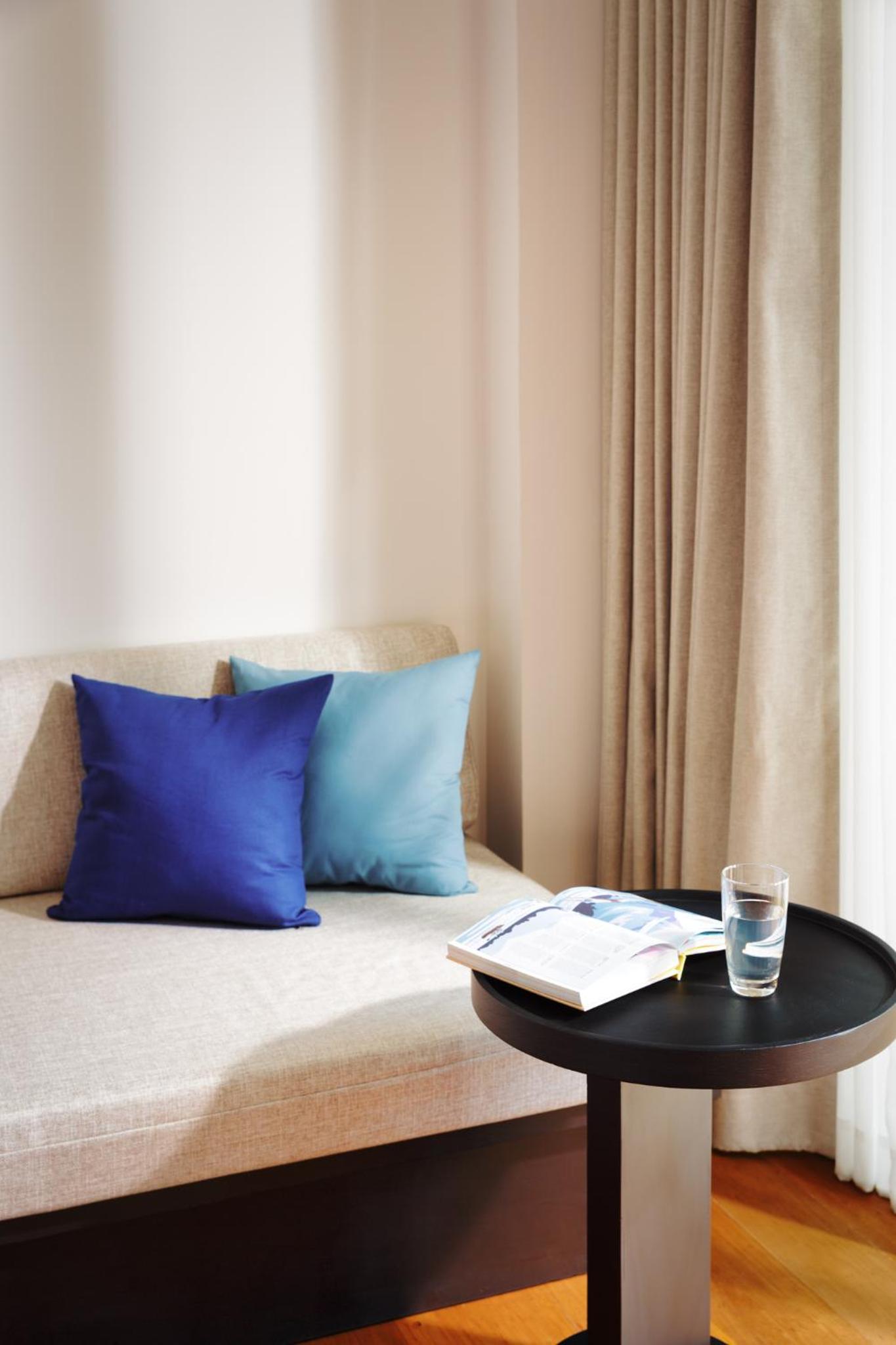Superior King Room - Photo 4