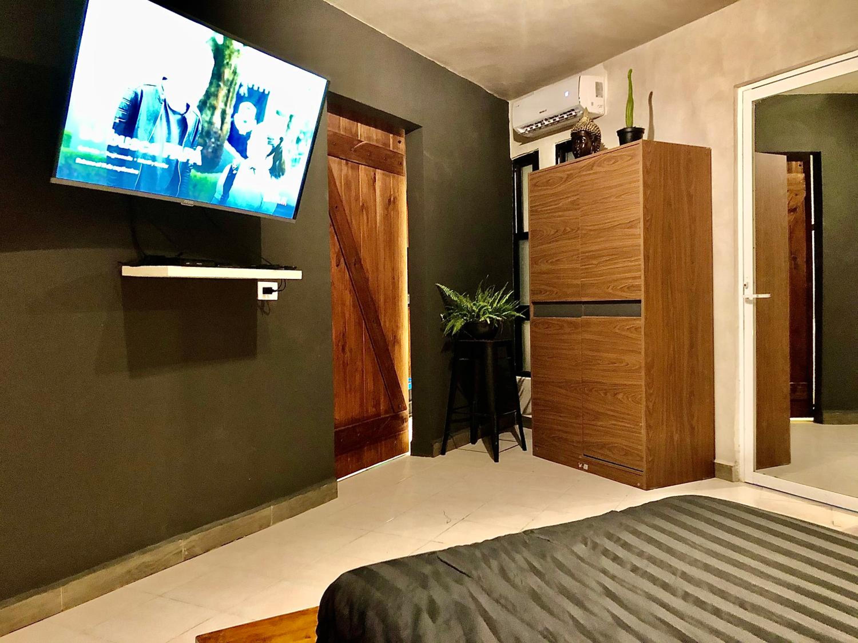 Executive Suite photo 3