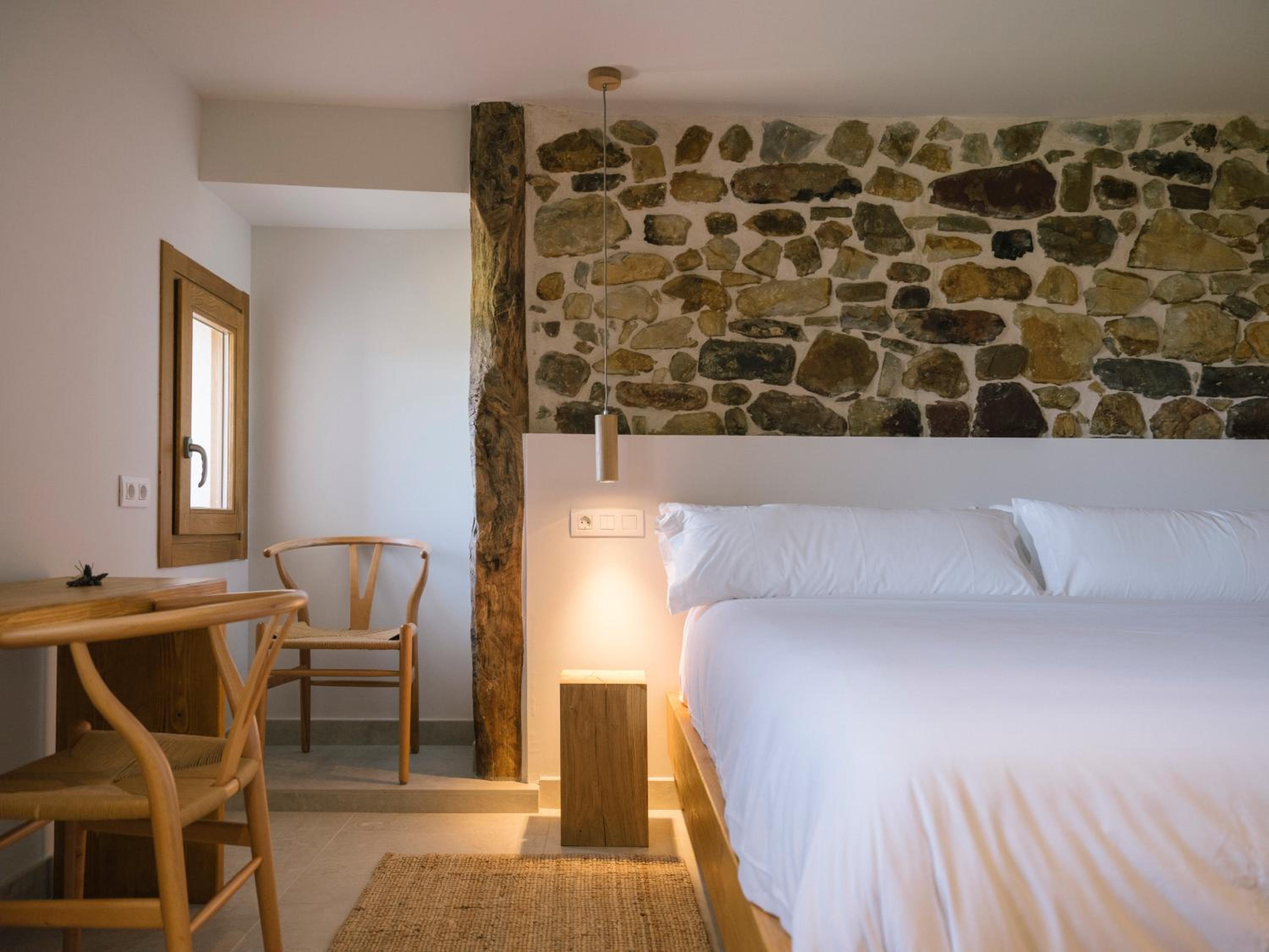 Standard Room - Photo 8