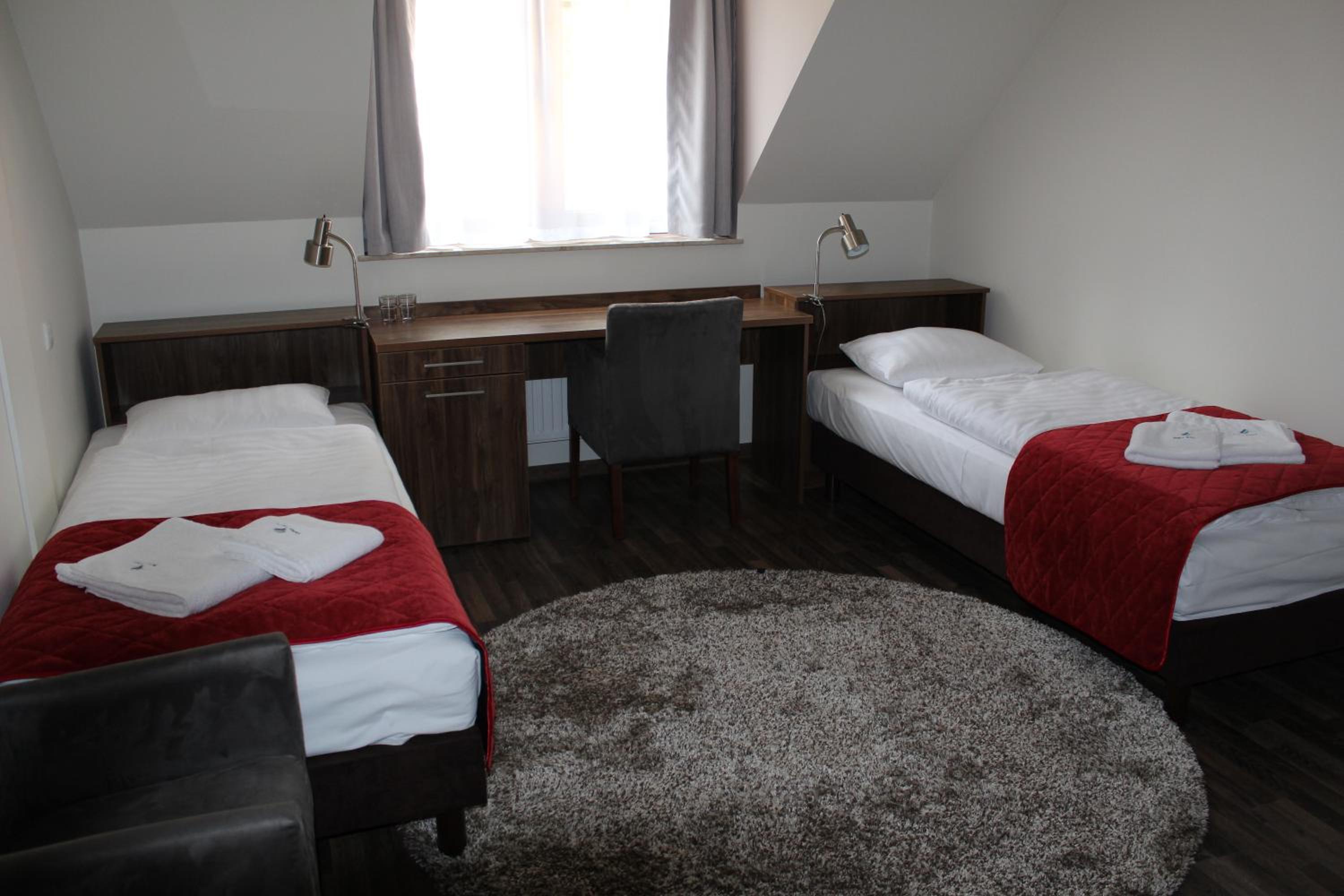 Two-Bedroom Apartment - Photo 3