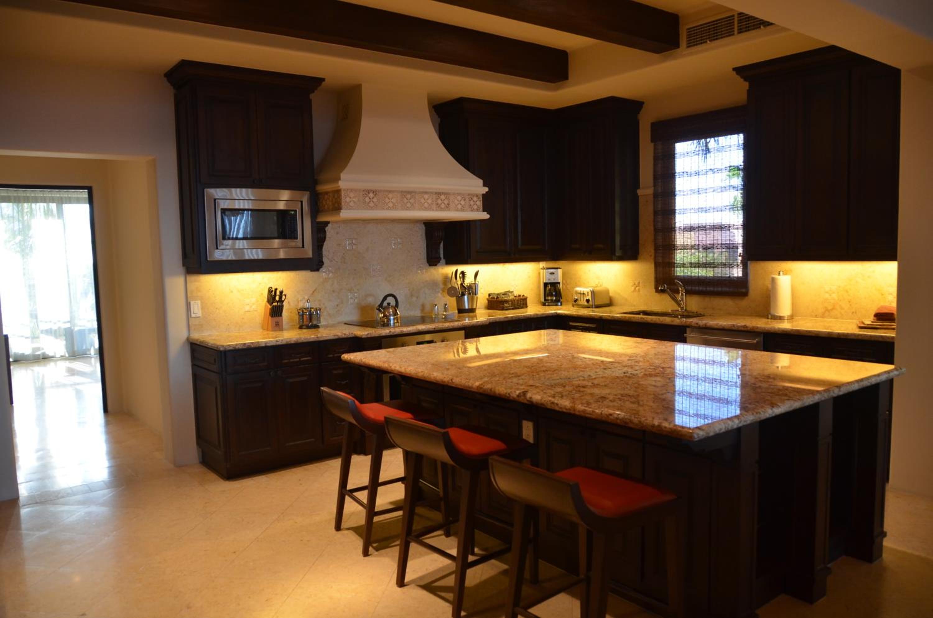 One Bedroom Residence - Ocean View - Photo 8