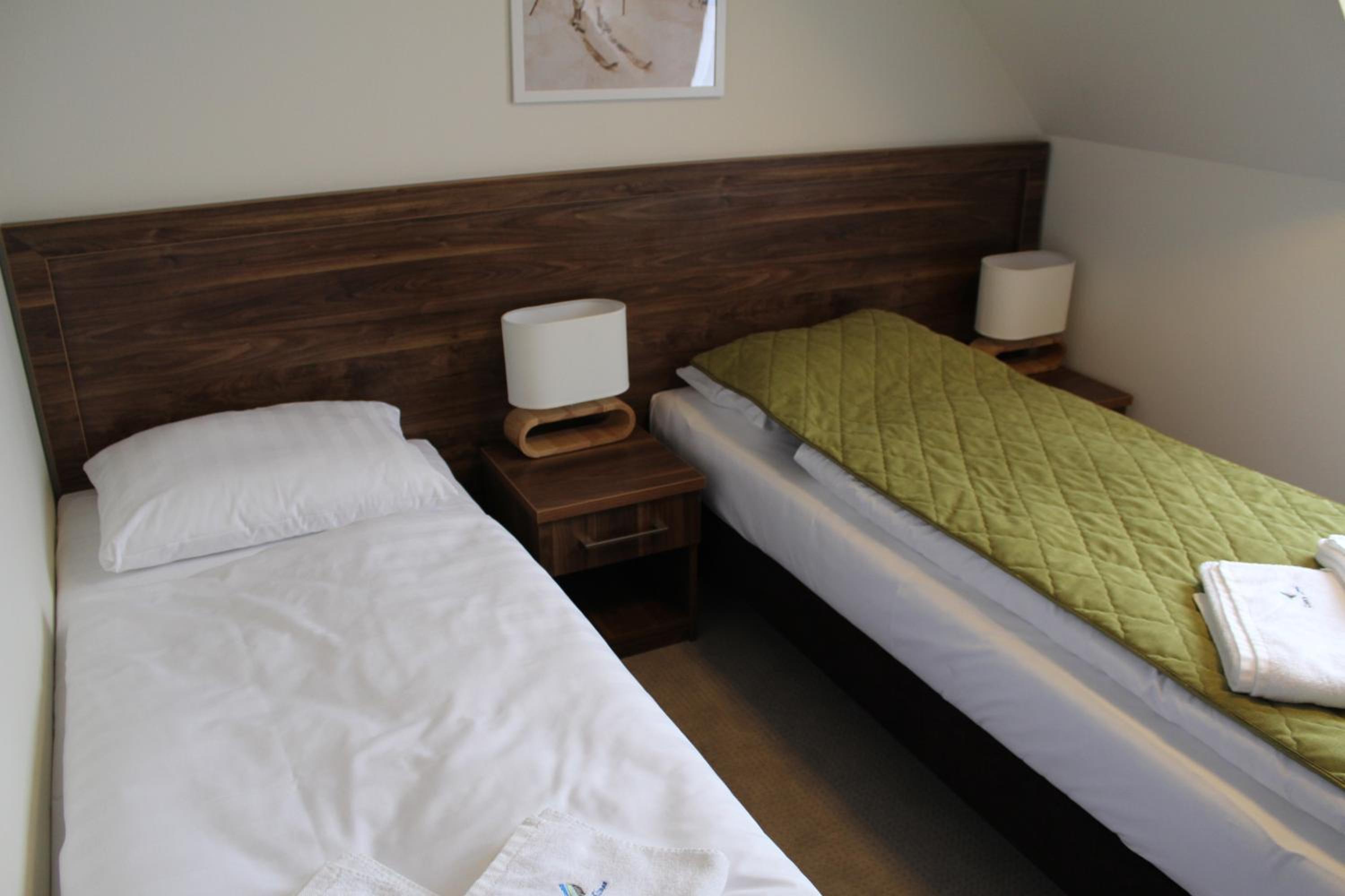 Double Room with Private Bathroom - Photo 4
