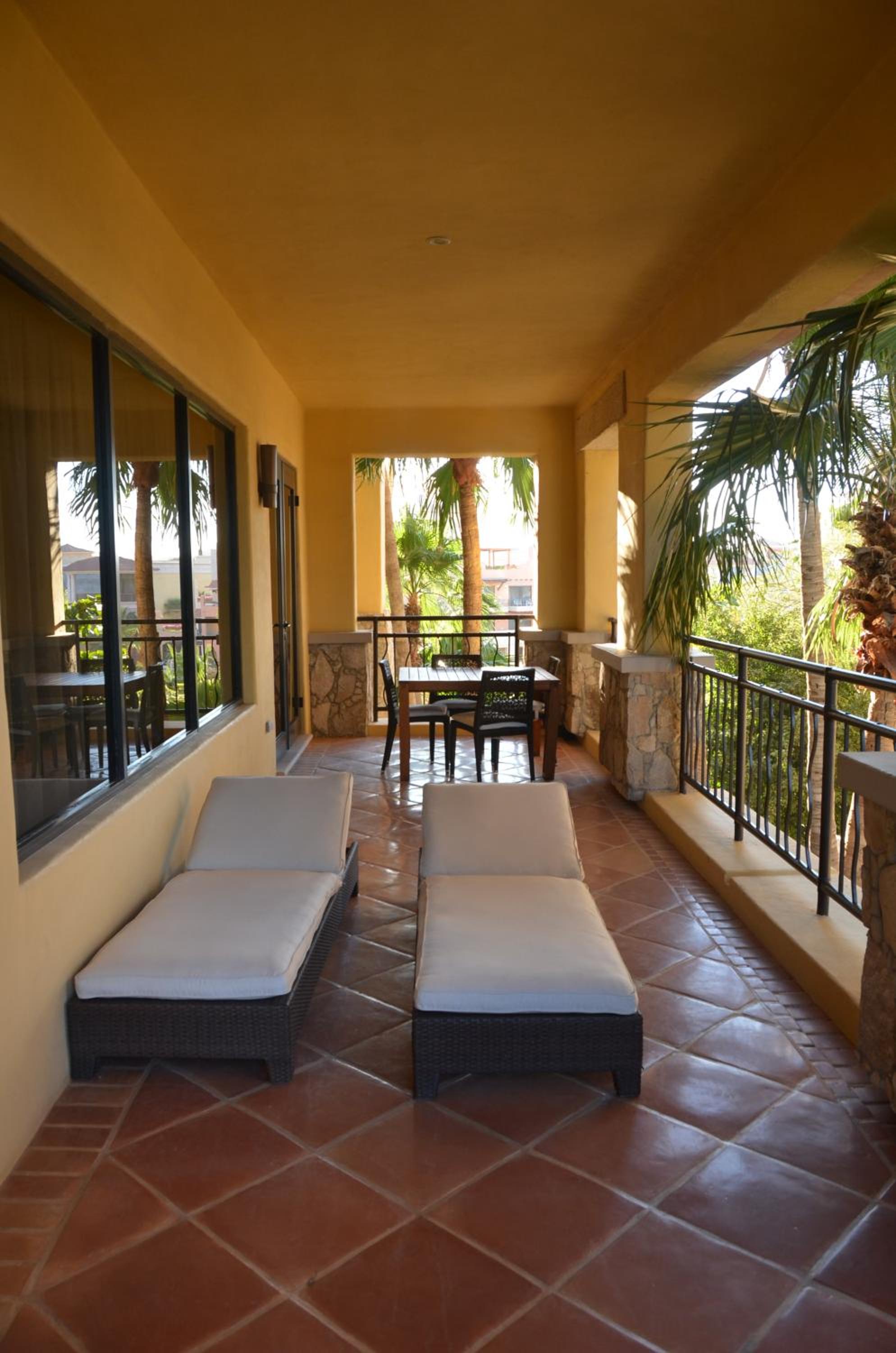 One Bedroom Residence - Ocean View - Photo 3
