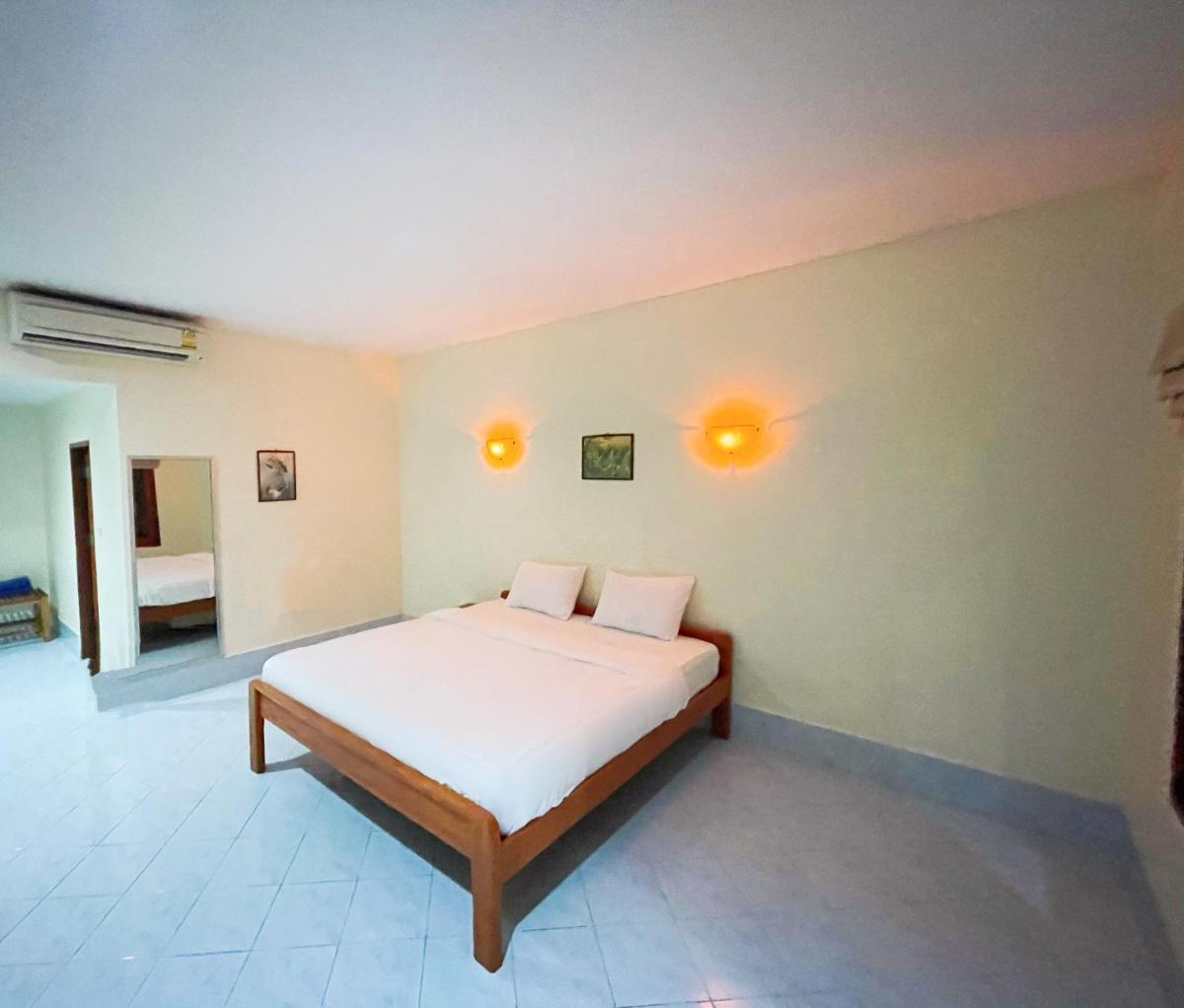 Deluxe Queen Room - Photo 2