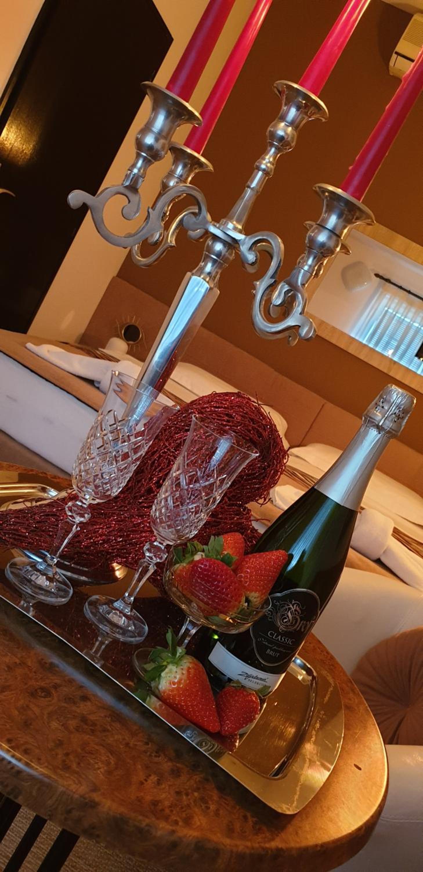 Double or Twin Room with Balcony - Photo 1