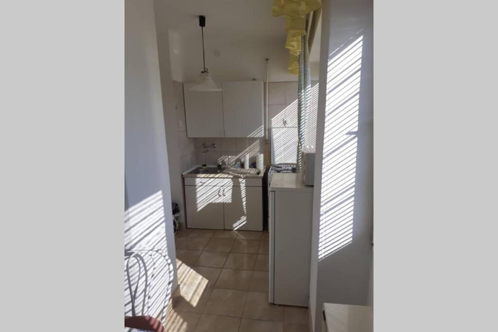 Two-Bedroom Apartment - Photo 6