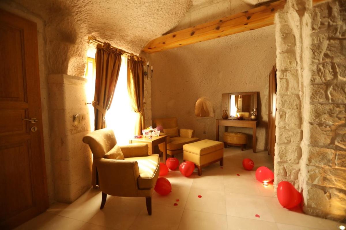 Deluxe Suite photo 3