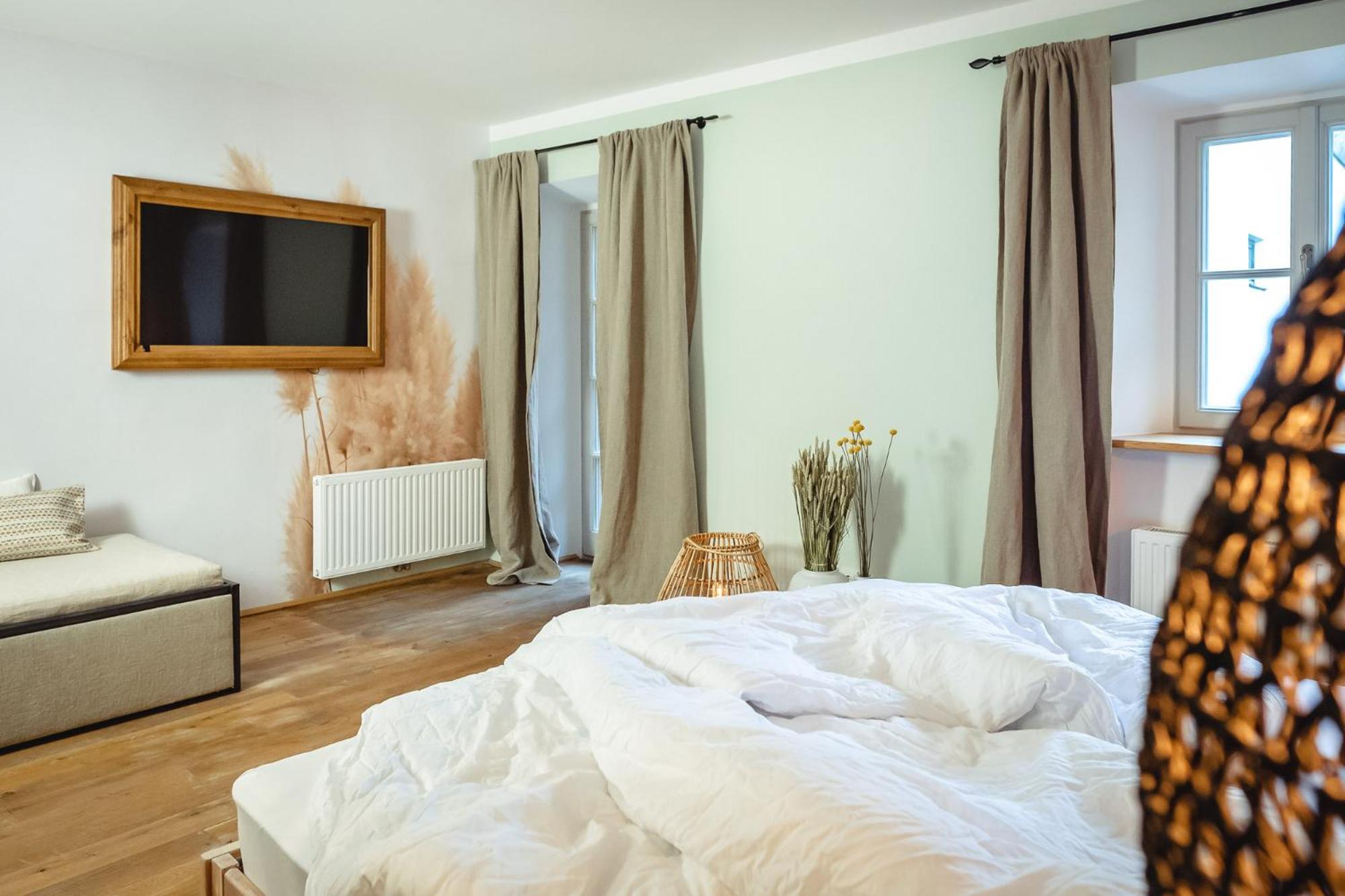 Double Room - Photo 19