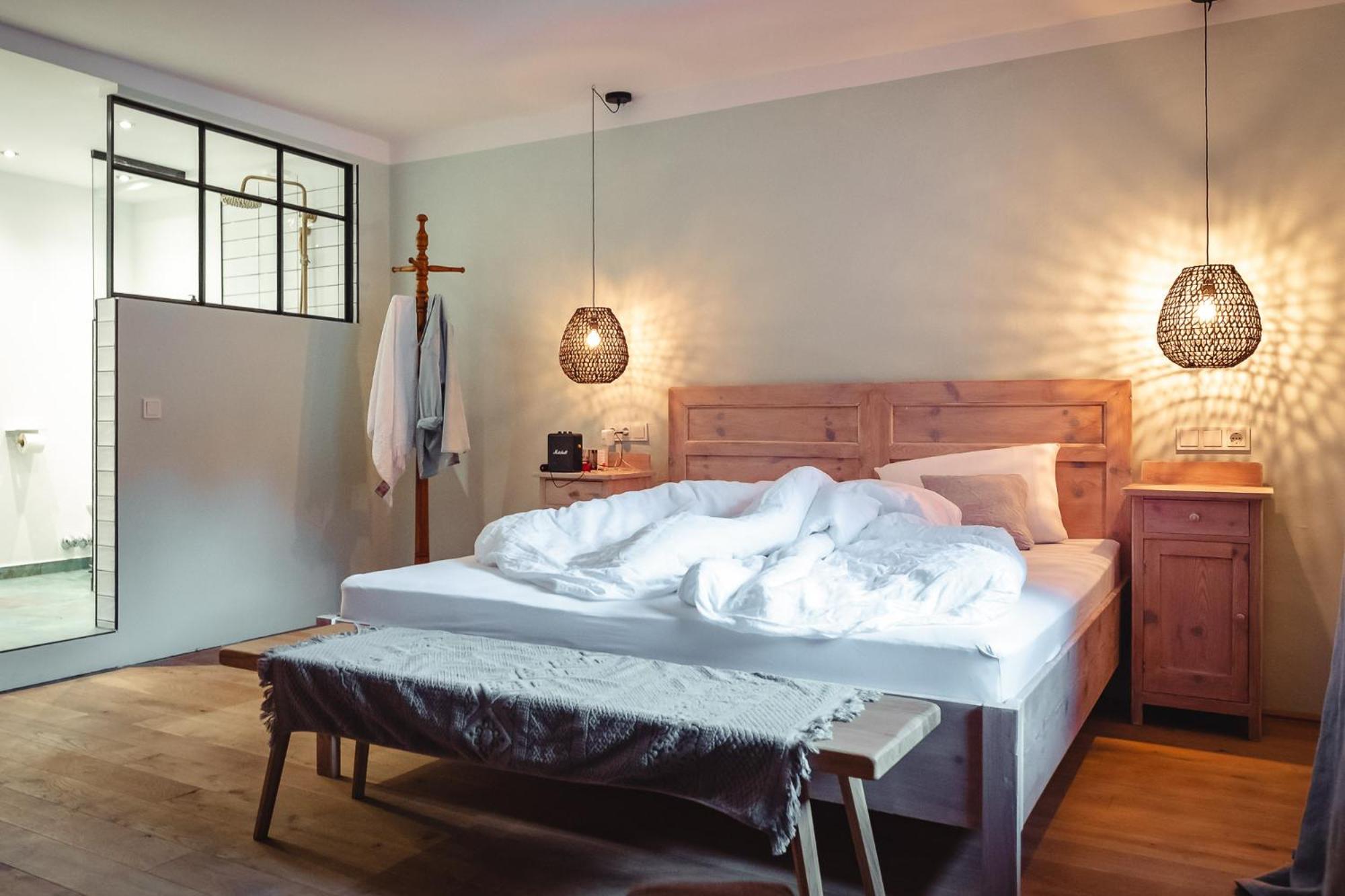 Double Room - Photo 8