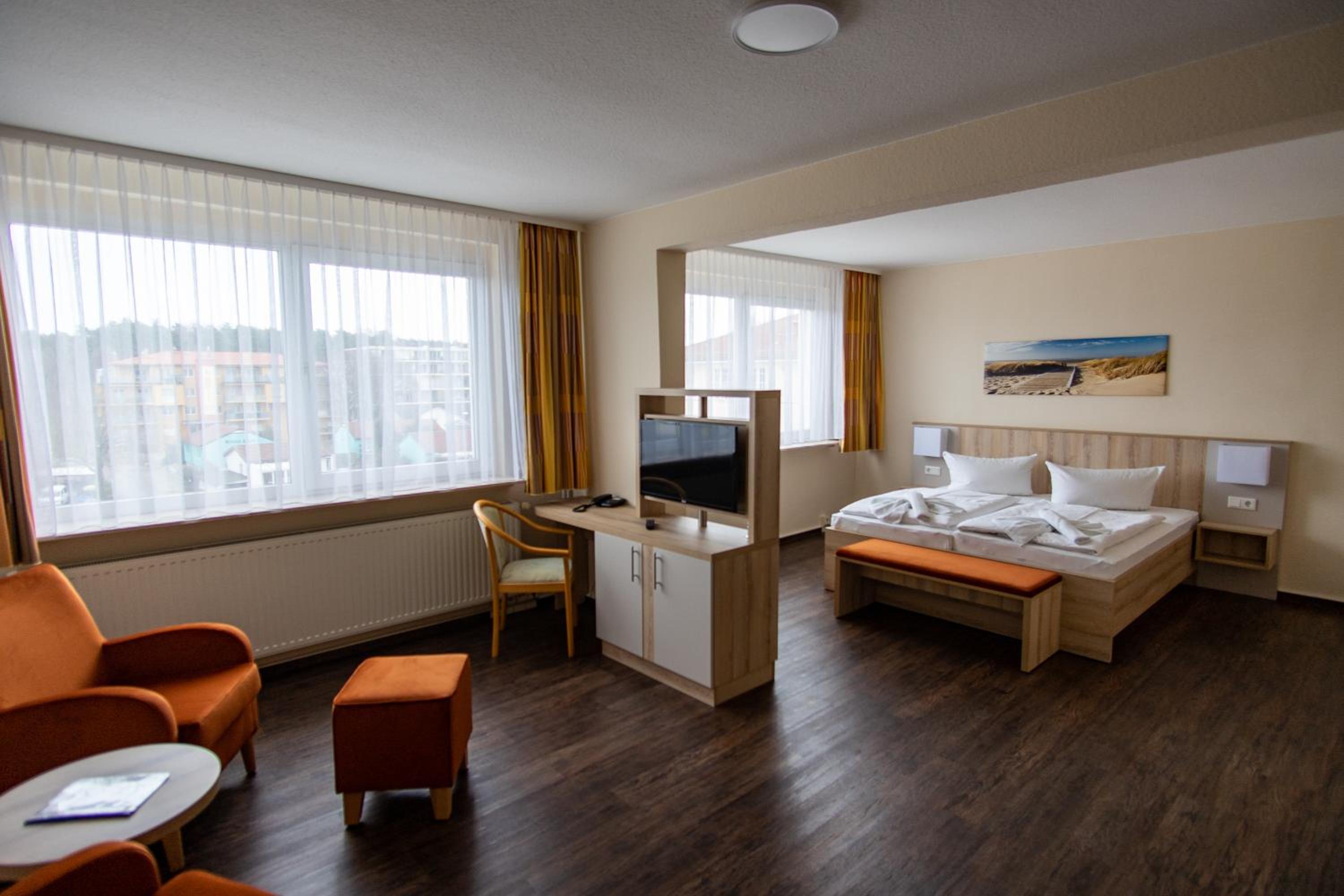 Double Room - Photo 14