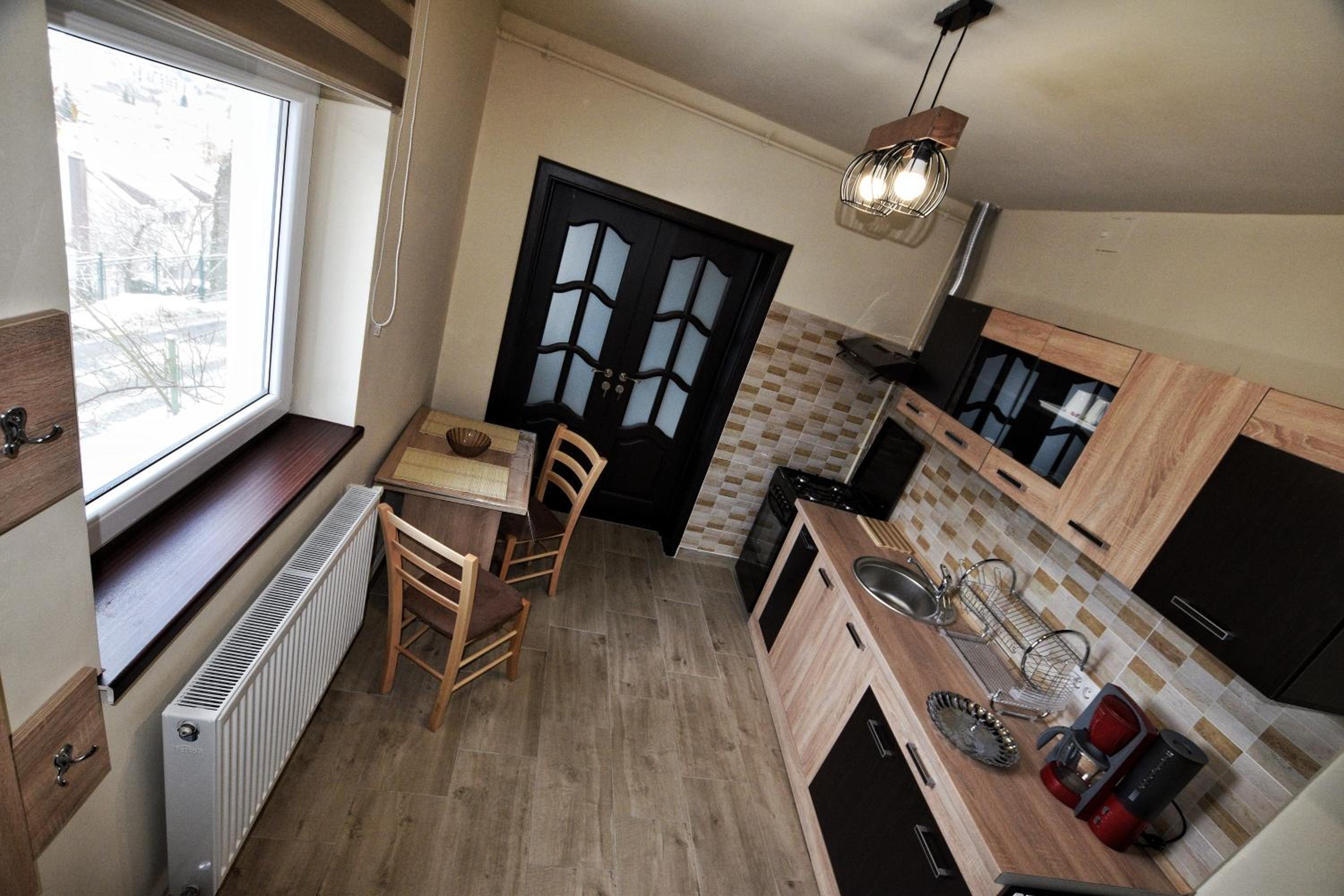 One-Bedroom Apartment - Photo 15
