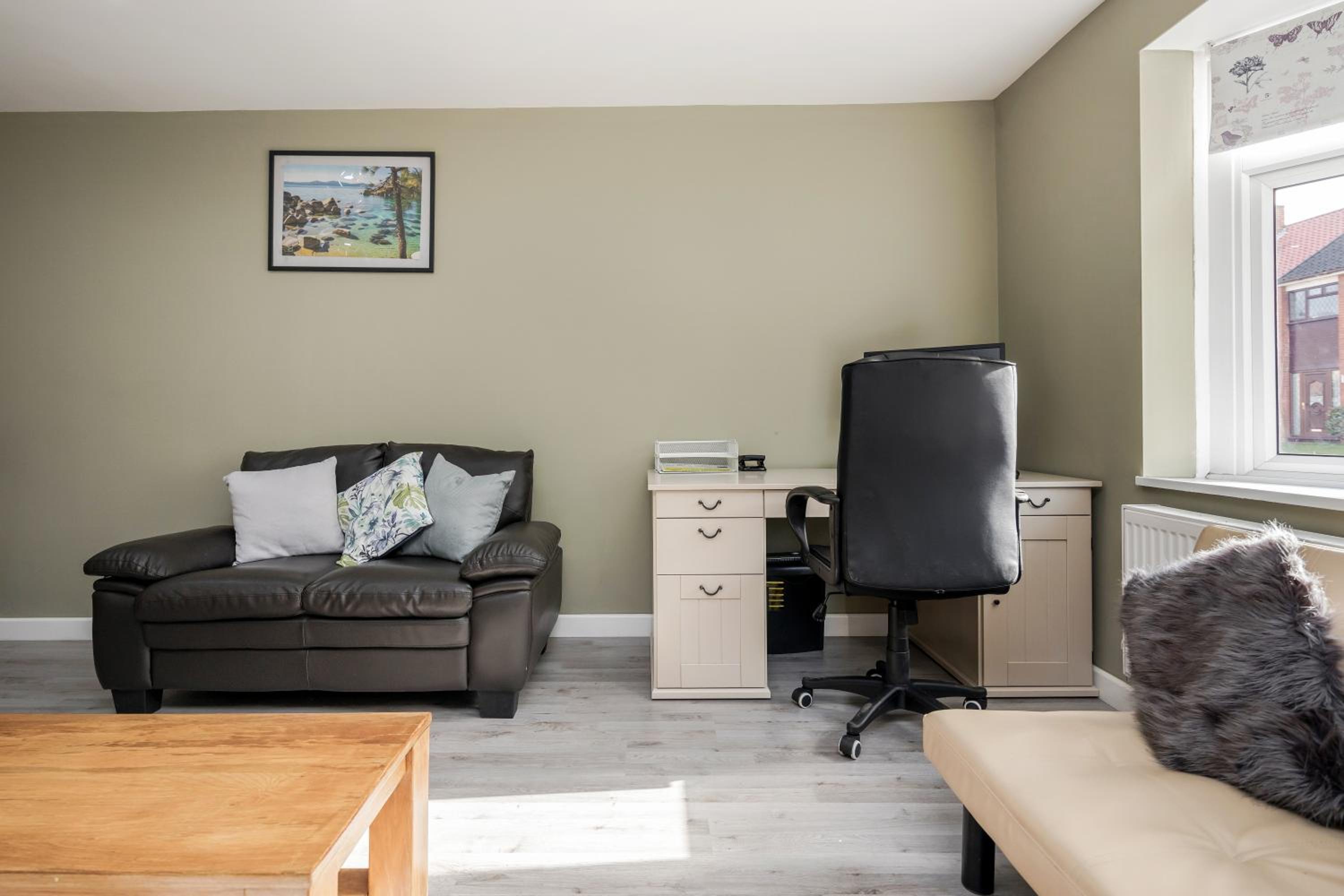 Apartment photo 3