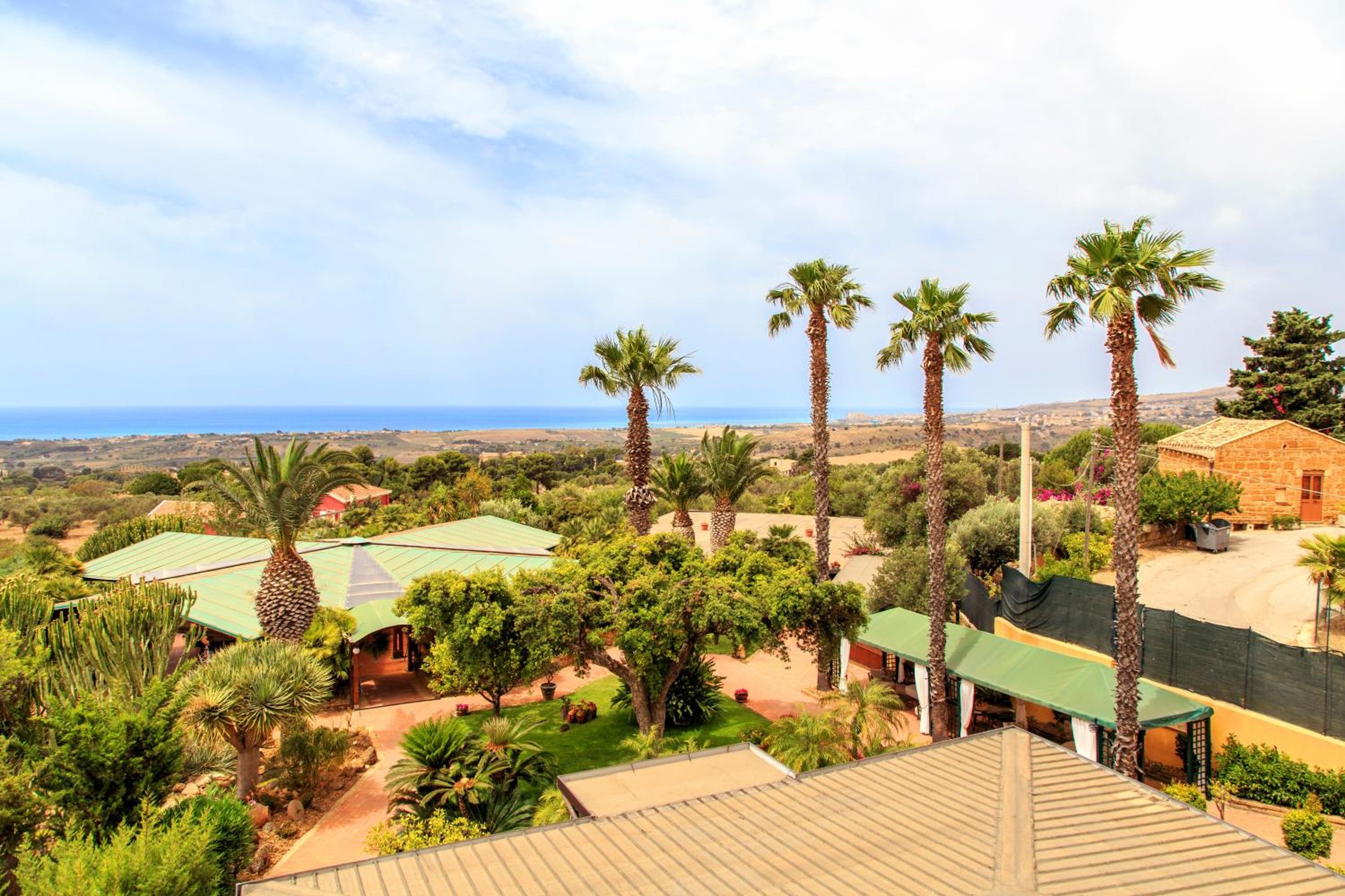 Double Room with Panoramic View - Photo 2