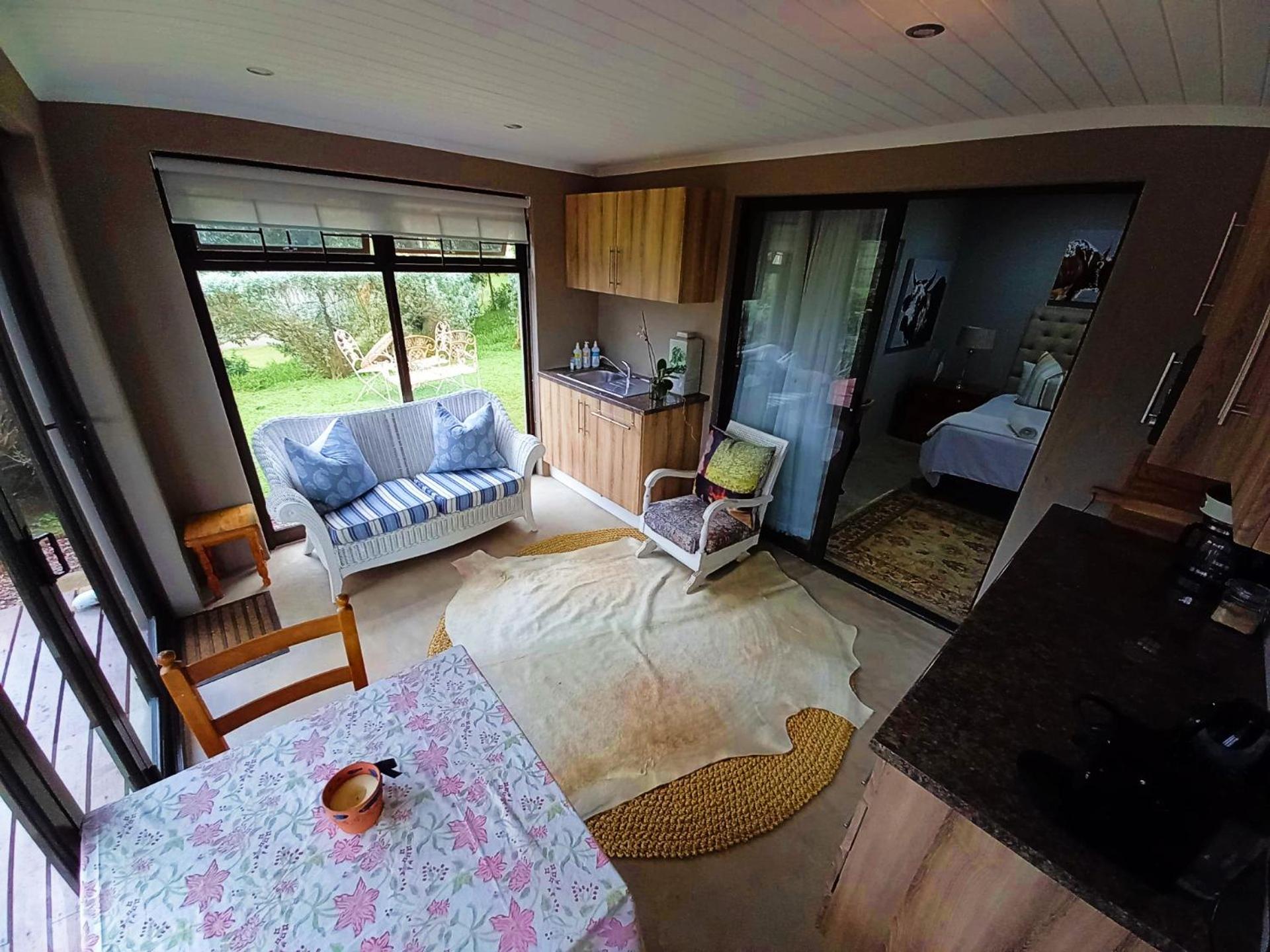 Queen Room with Garden View photo 3