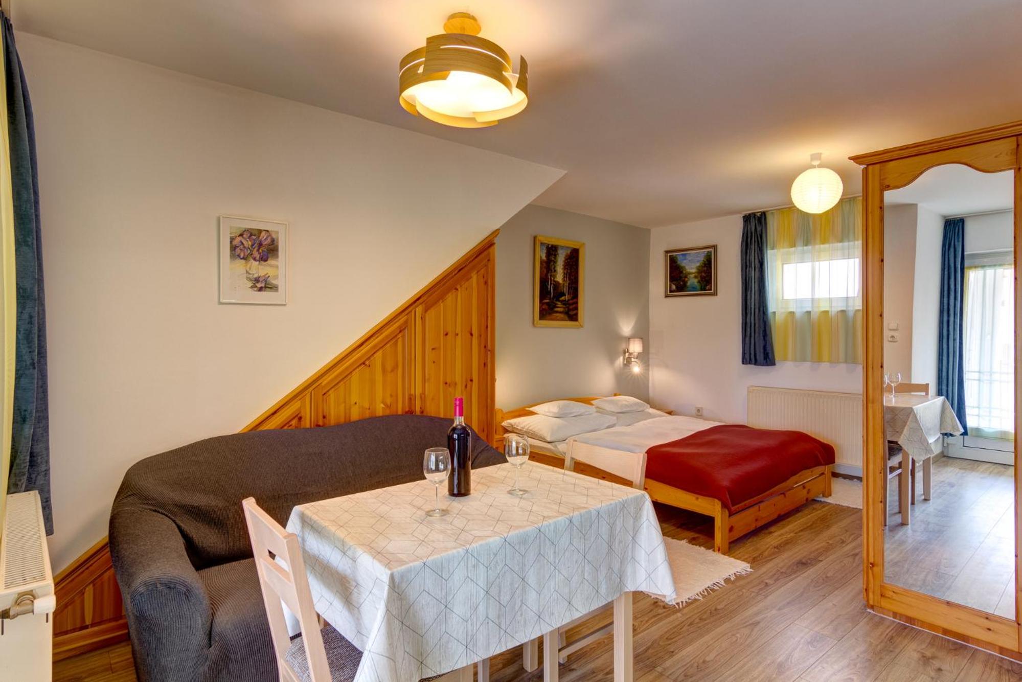 Superior Apartment photo 2