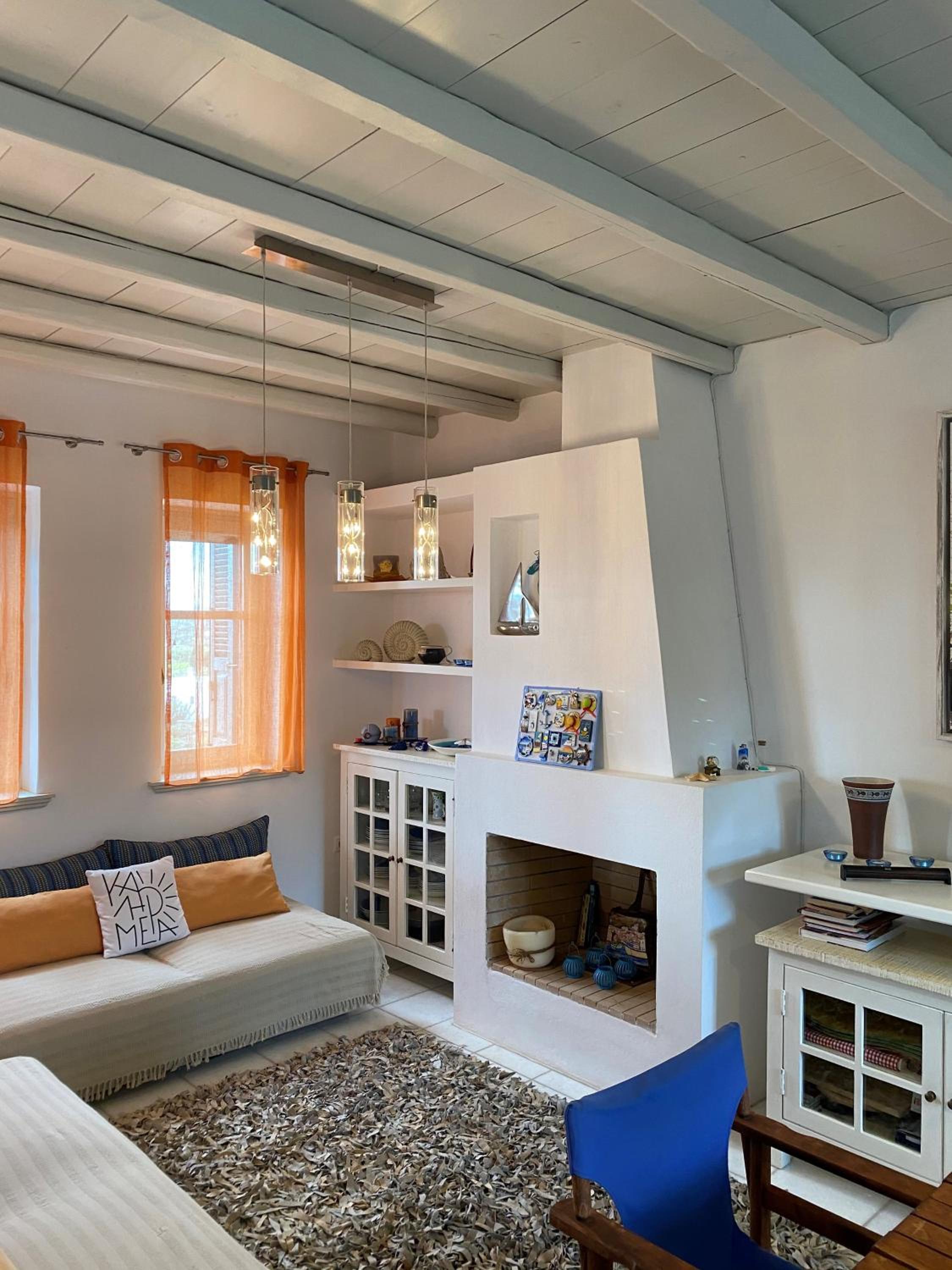Four-Bedroom House photo 1