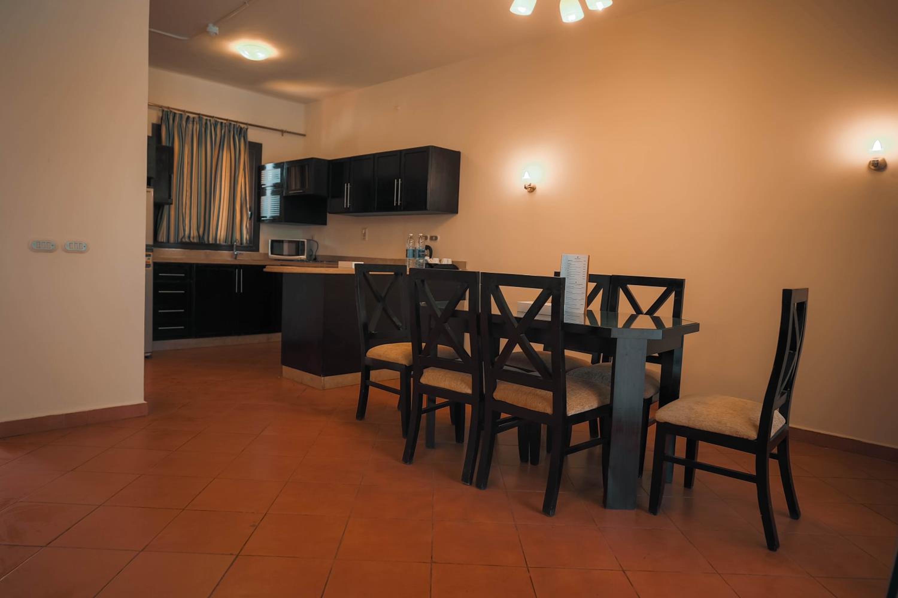 Villa Sea View with Private Pool, 4 Adults 