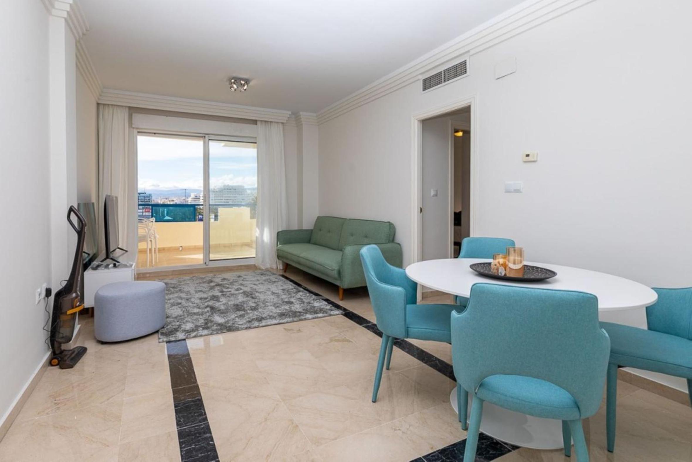 Superior Apartment