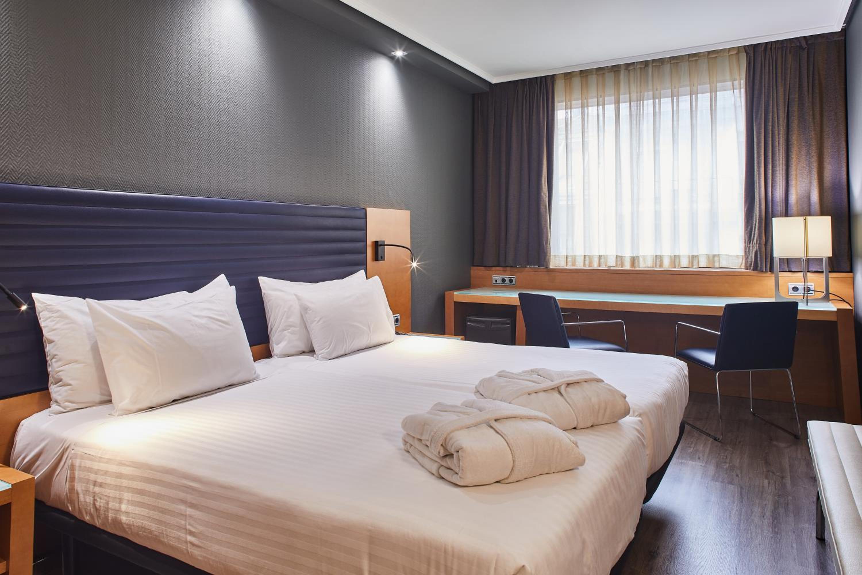Comfort Double Or Twin Room - Photo 3