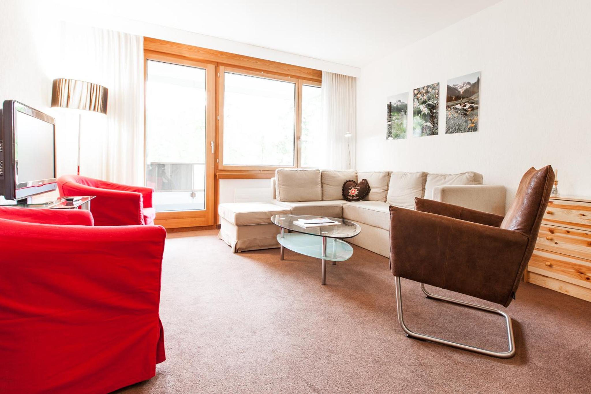 One-Bedroom Apartment with Balcony photo 3