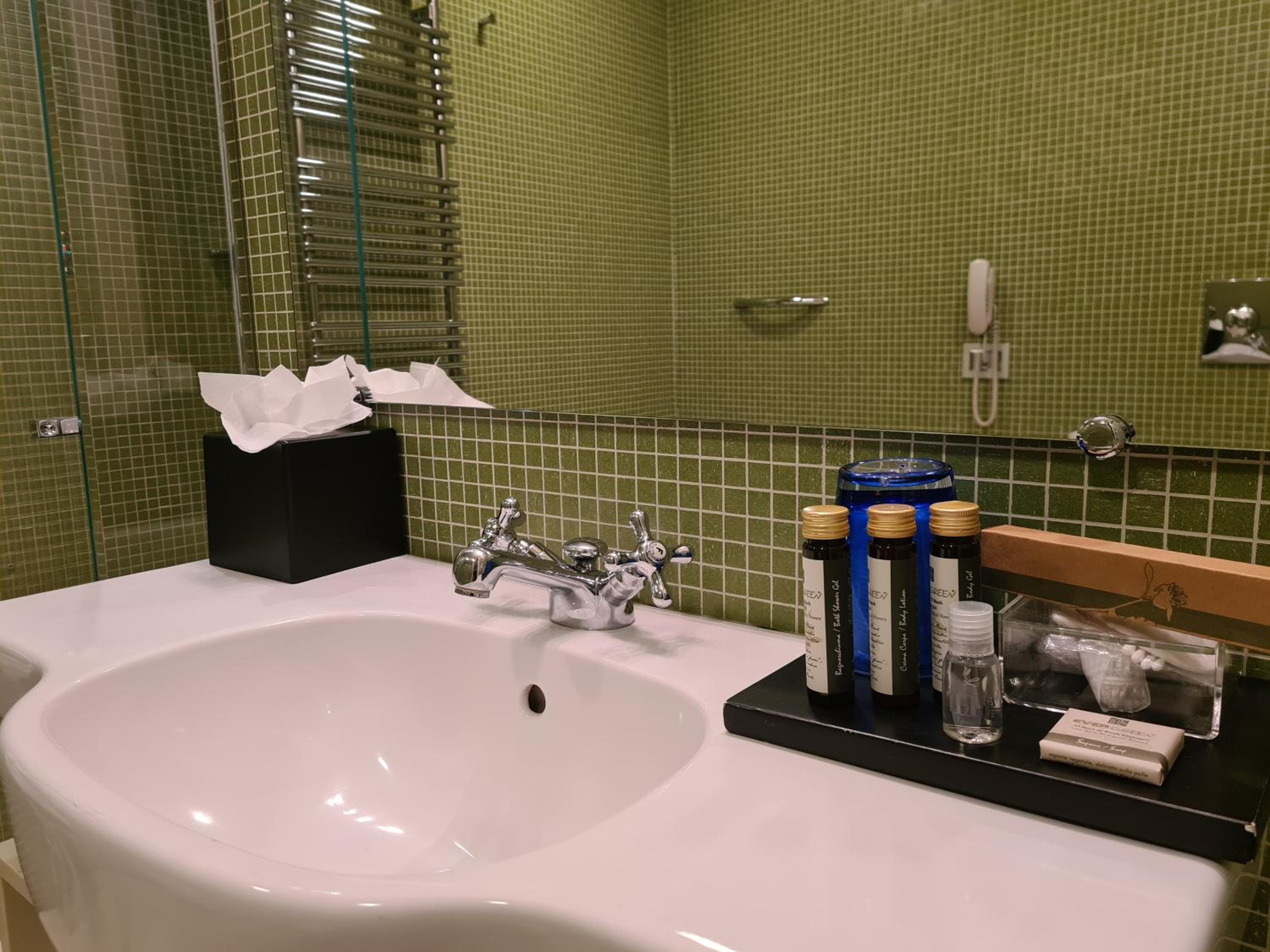 Superior Double or Twin Room - Photo 3