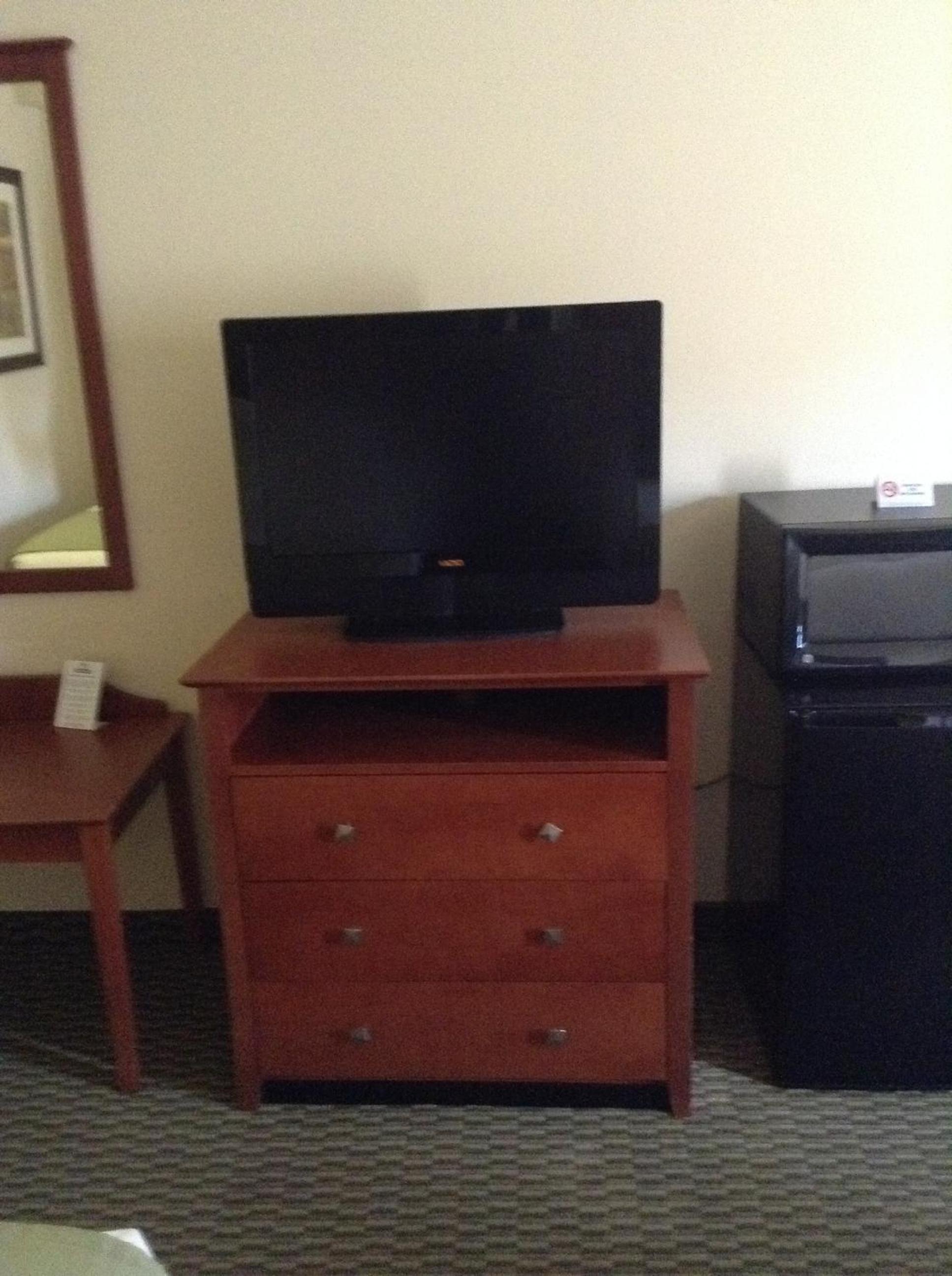 King Room - Non-Smoking - Photo 2