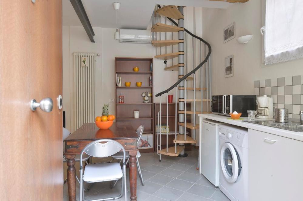  One-Bedroom Apartment - Split Level