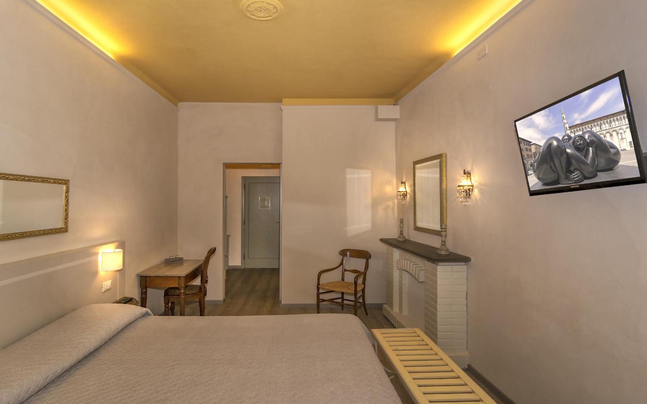 Double Room with Private Bathroom - Photo 1