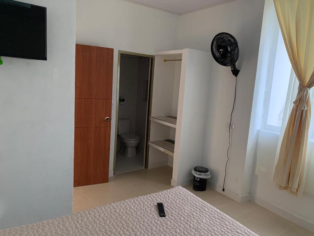 Large Double Room photo 1