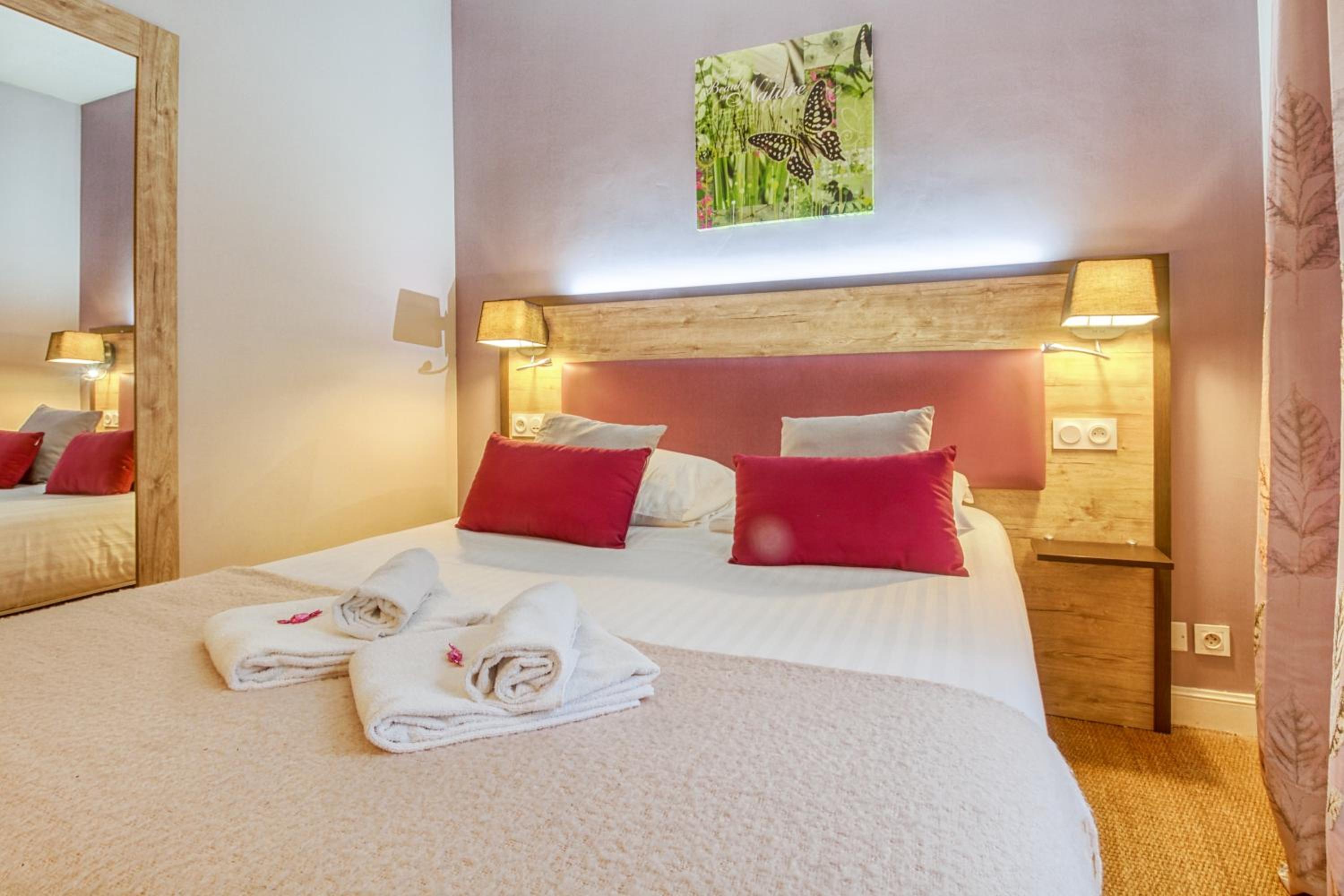 Small Double Room - Photo 1