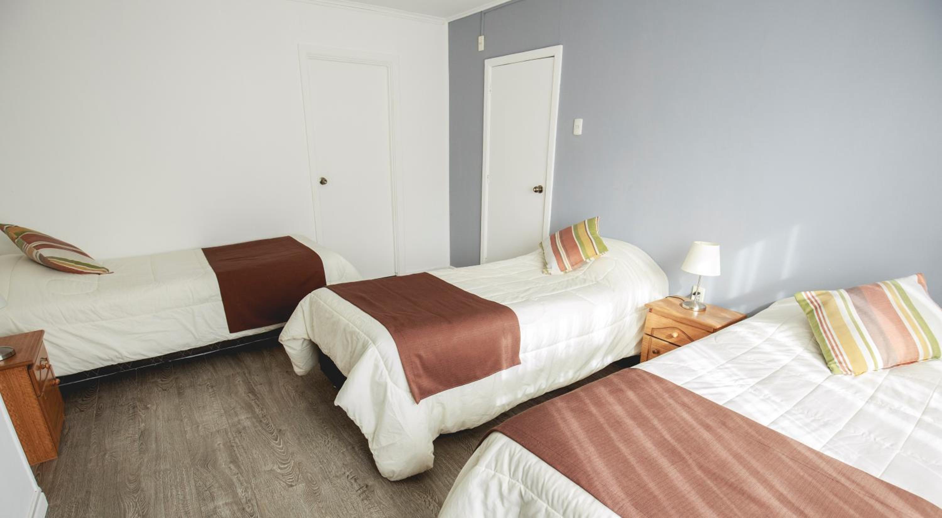Triple Room with Private Bathroom photo 2