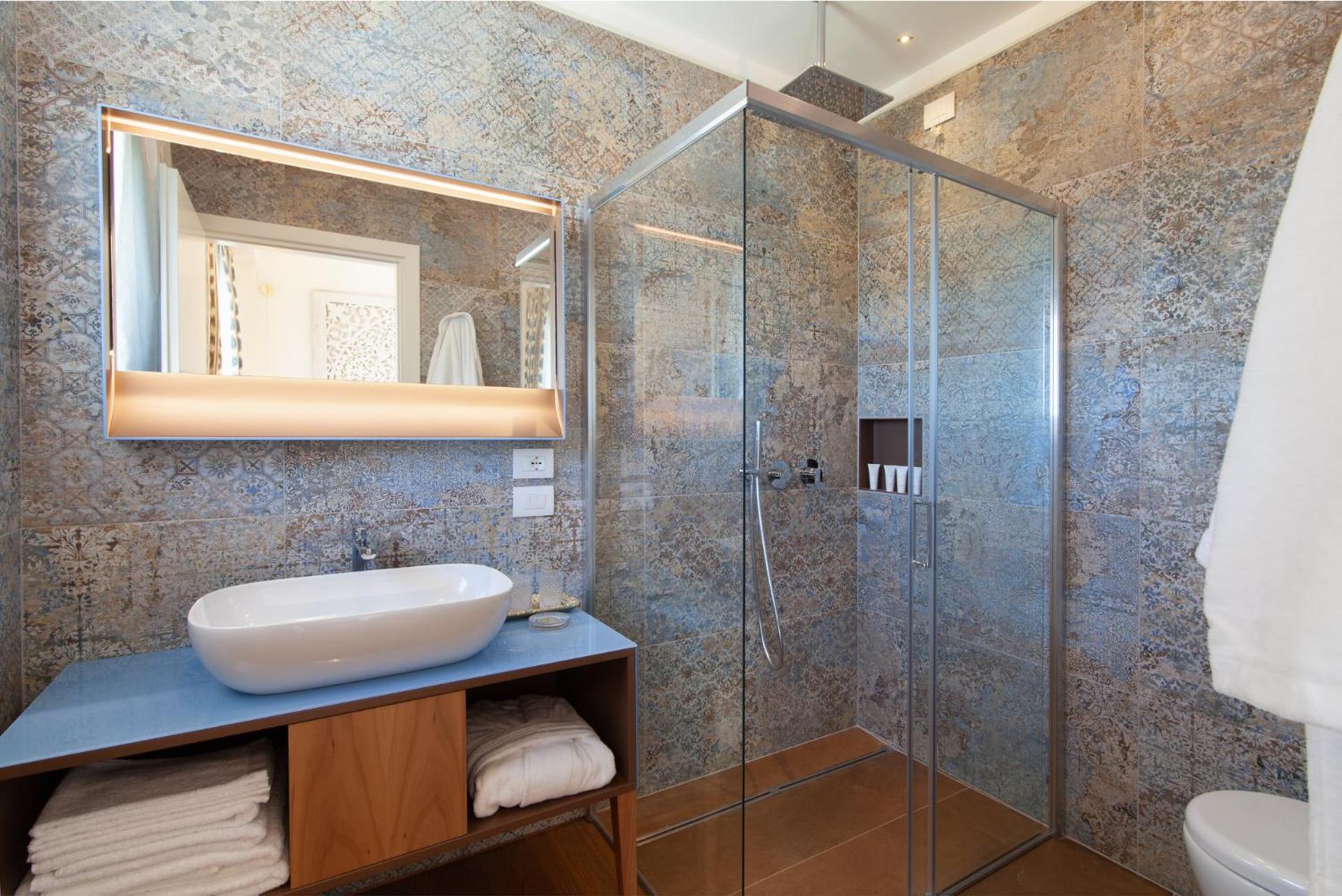 Double Room with Terrace - Photo 6